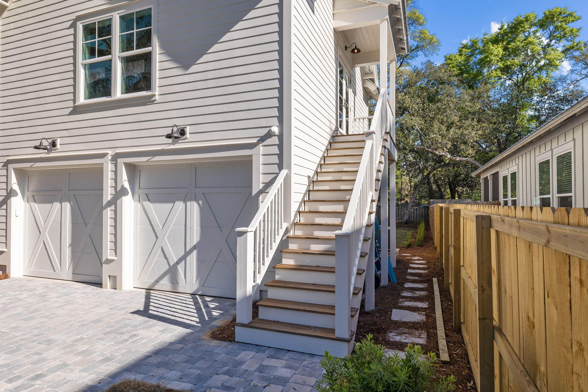 DAUGHETTES AMENDED - Residential