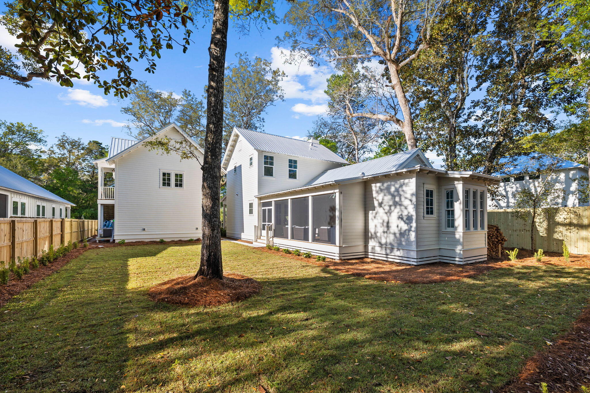 DAUGHETTES AMENDED - Residential