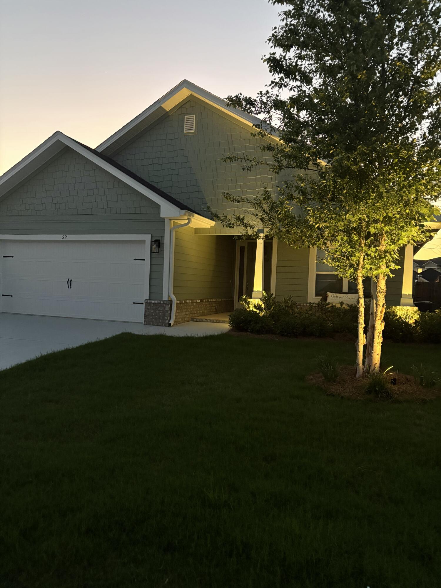 THE BLUFFS AT LAFAYETTE - Residential
