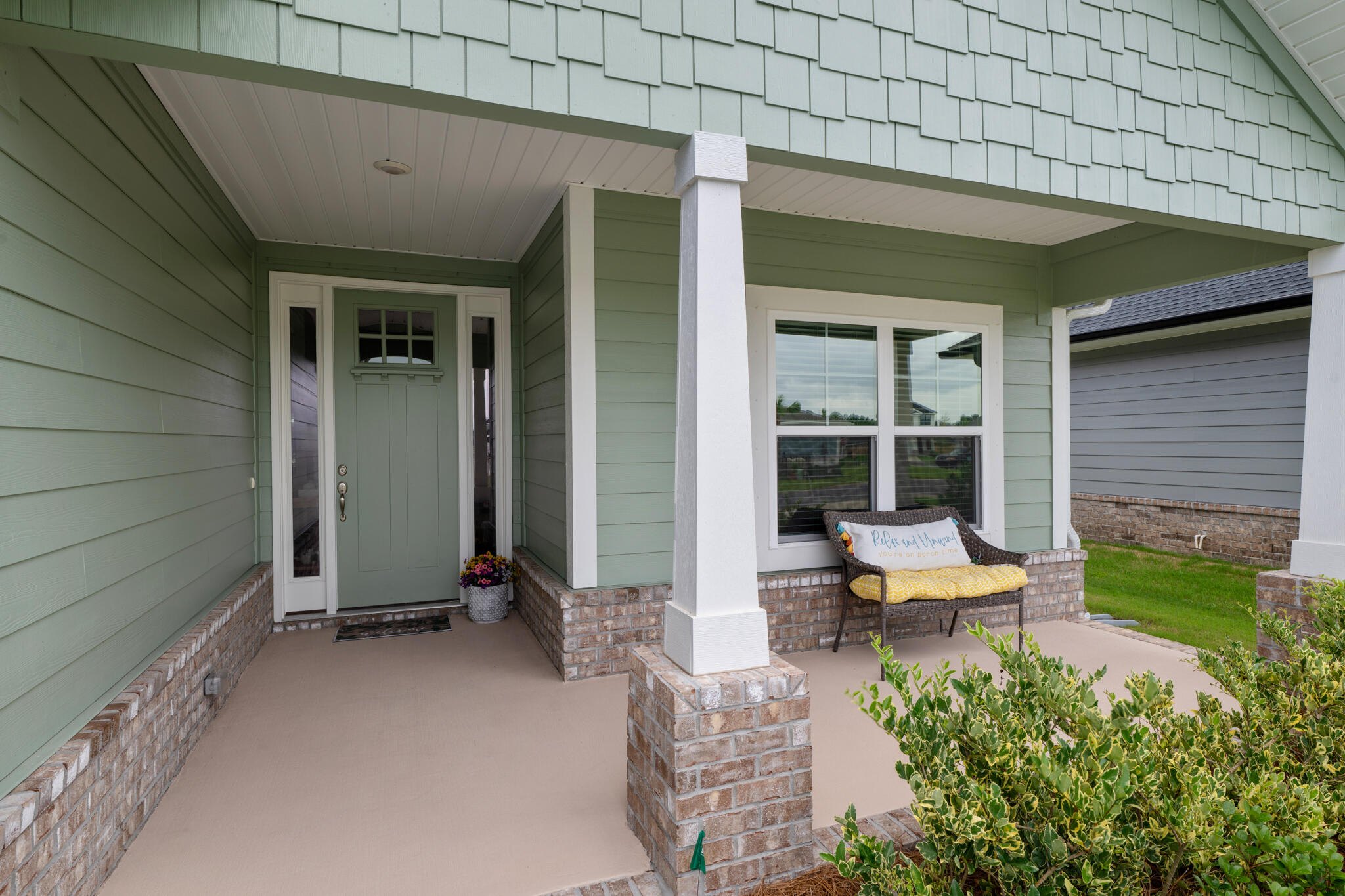 THE BLUFFS AT LAFAYETTE - Residential