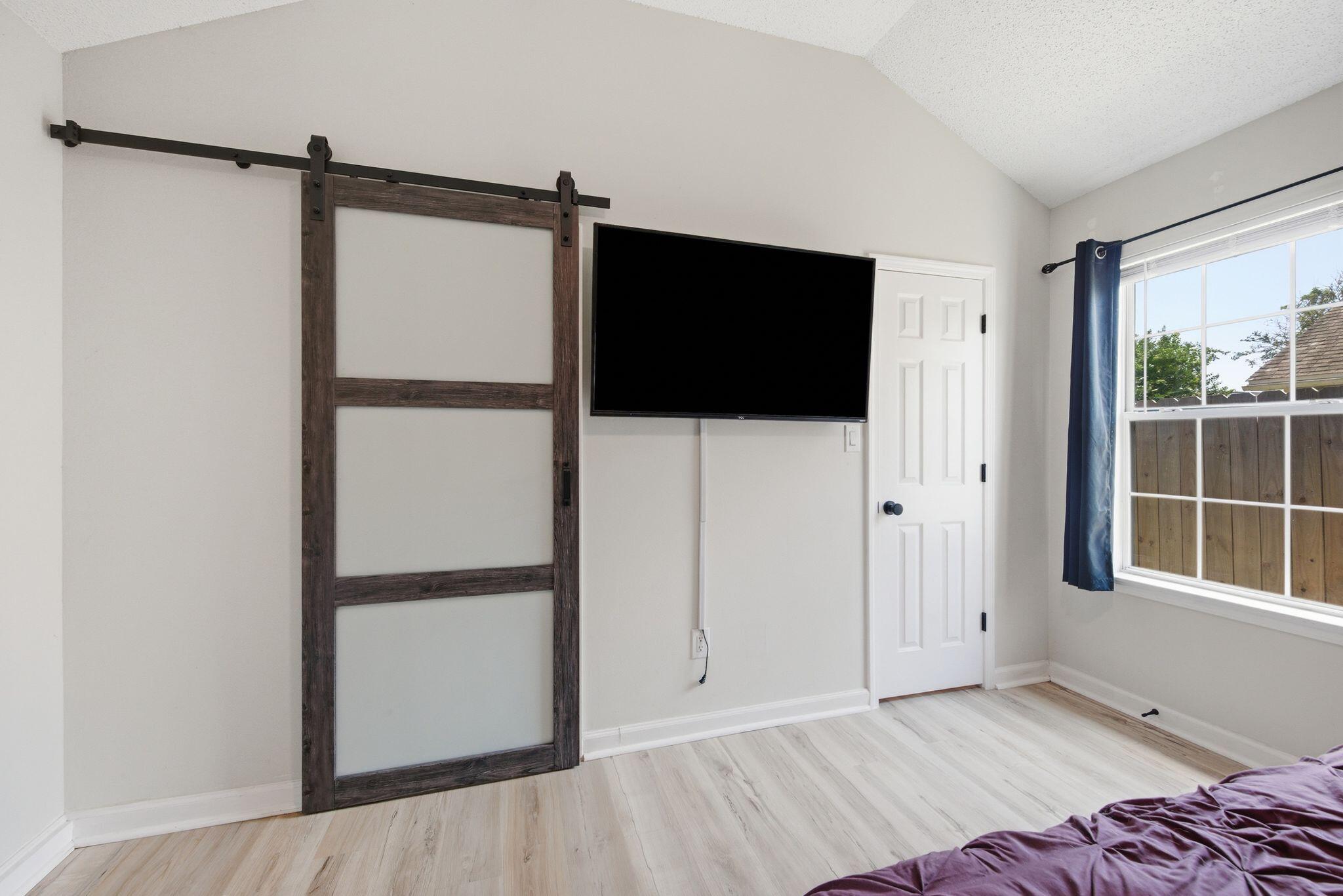 CARDINAL ESTATES - Residential