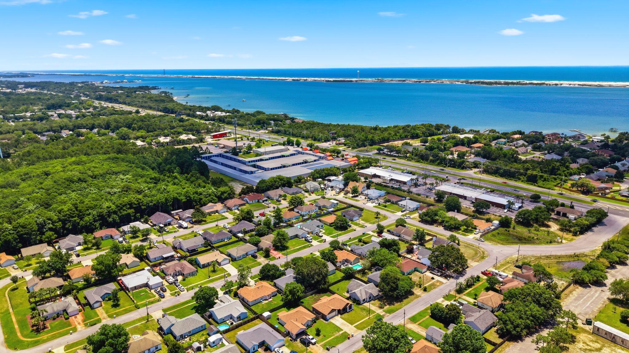 CARDINAL ESTATES - Residential