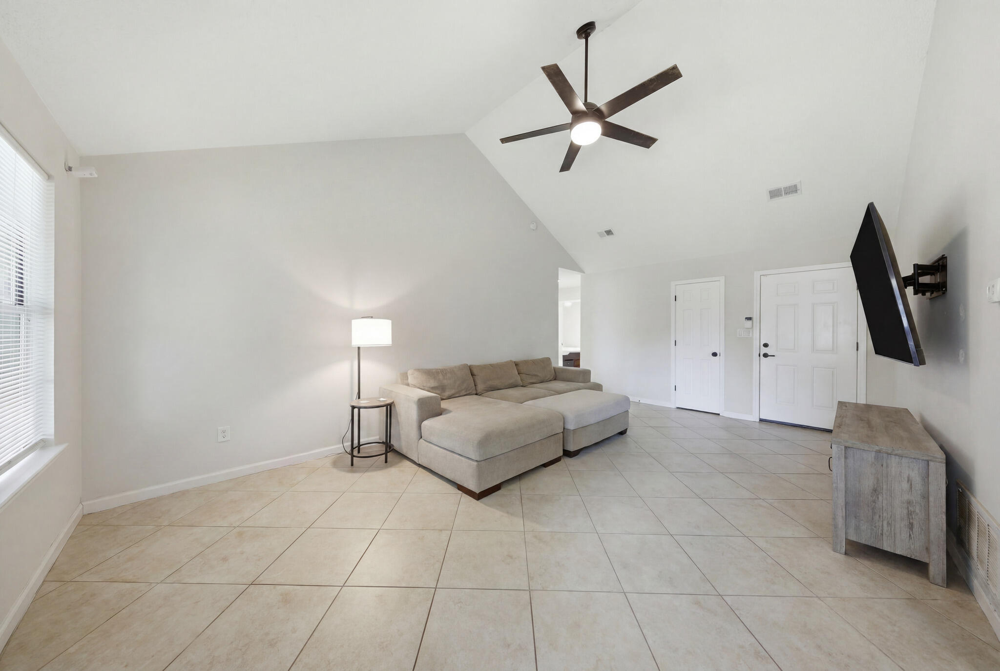 CARDINAL ESTATES - Residential