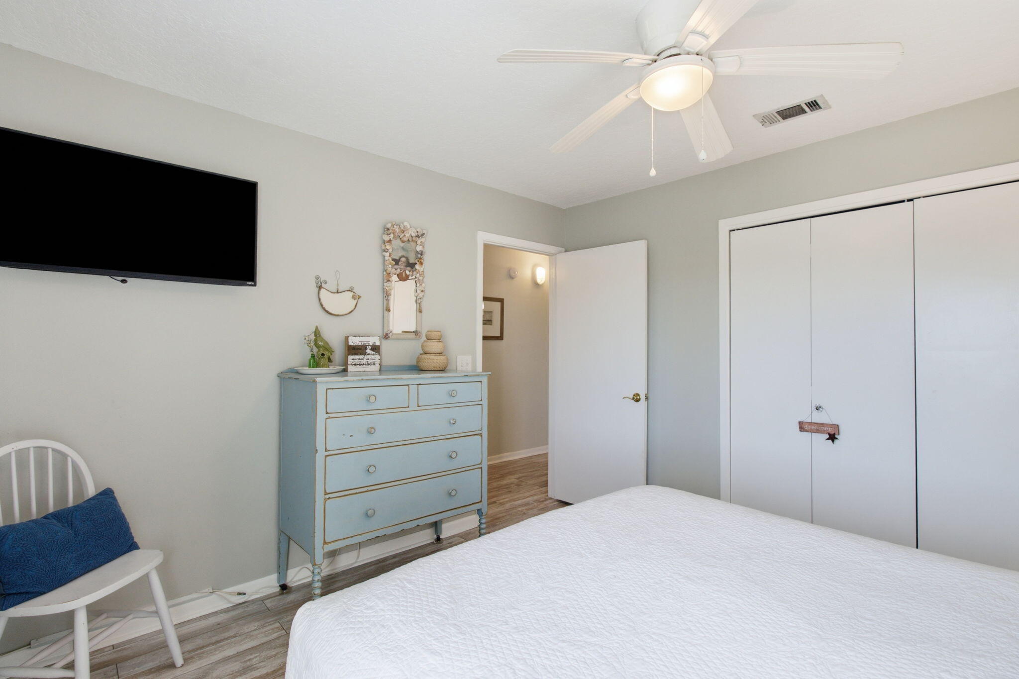 TIKI BEACH CONDO - Residential