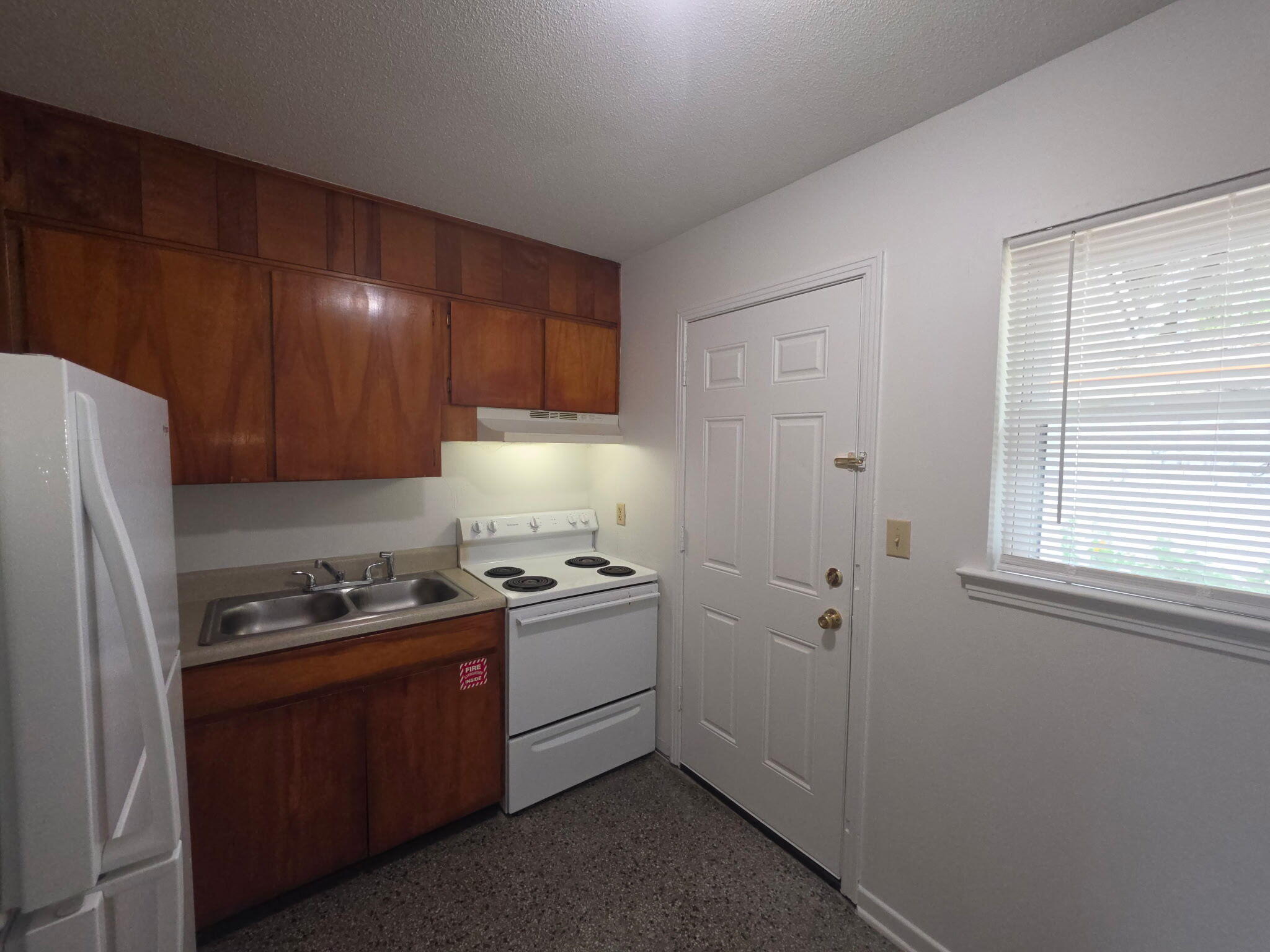 NA - Residential Lease