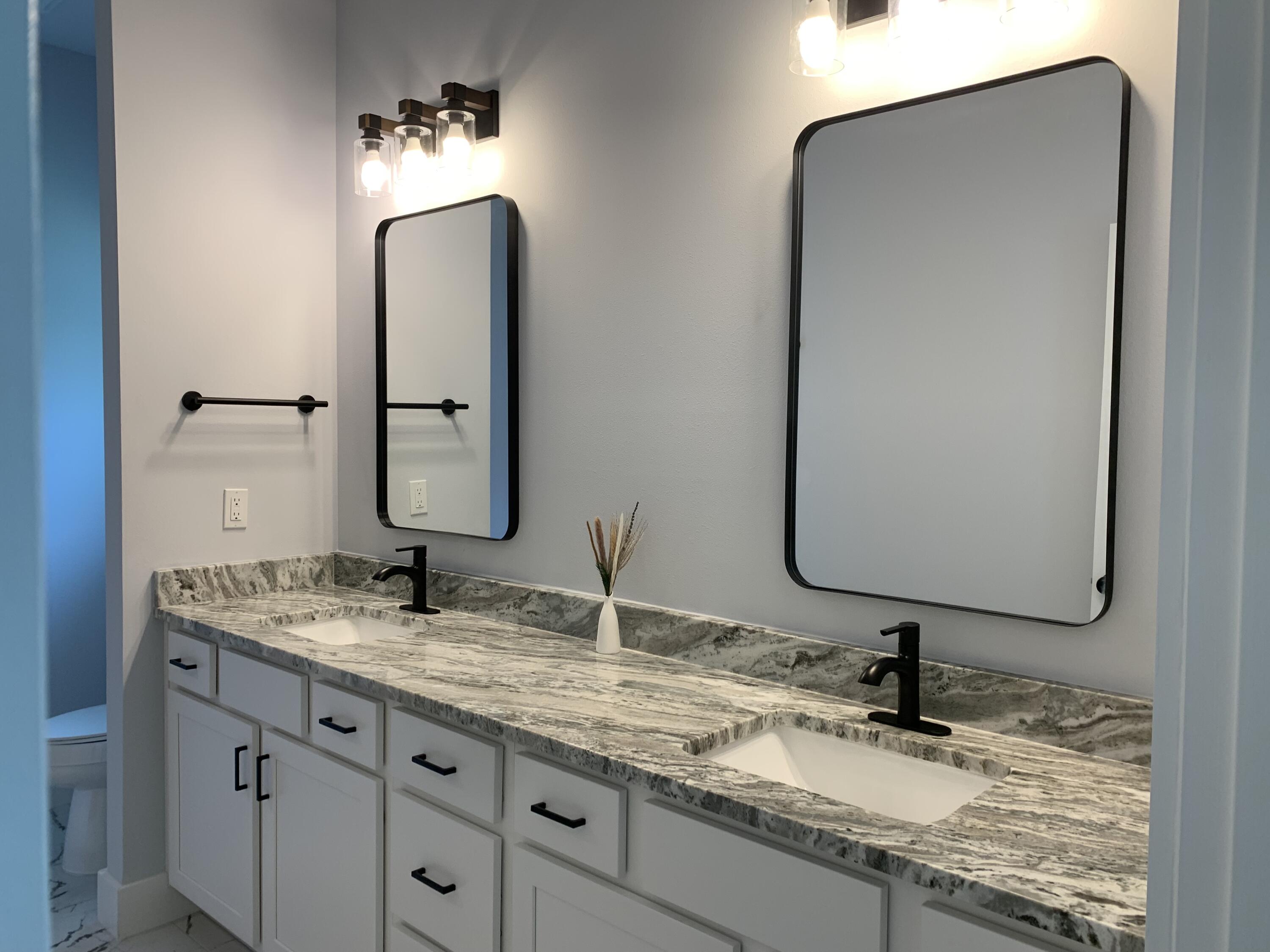 LAGRANGE LANDING - Residential