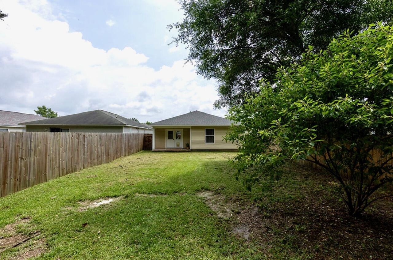 MAPLE OAKS WEST - Residential