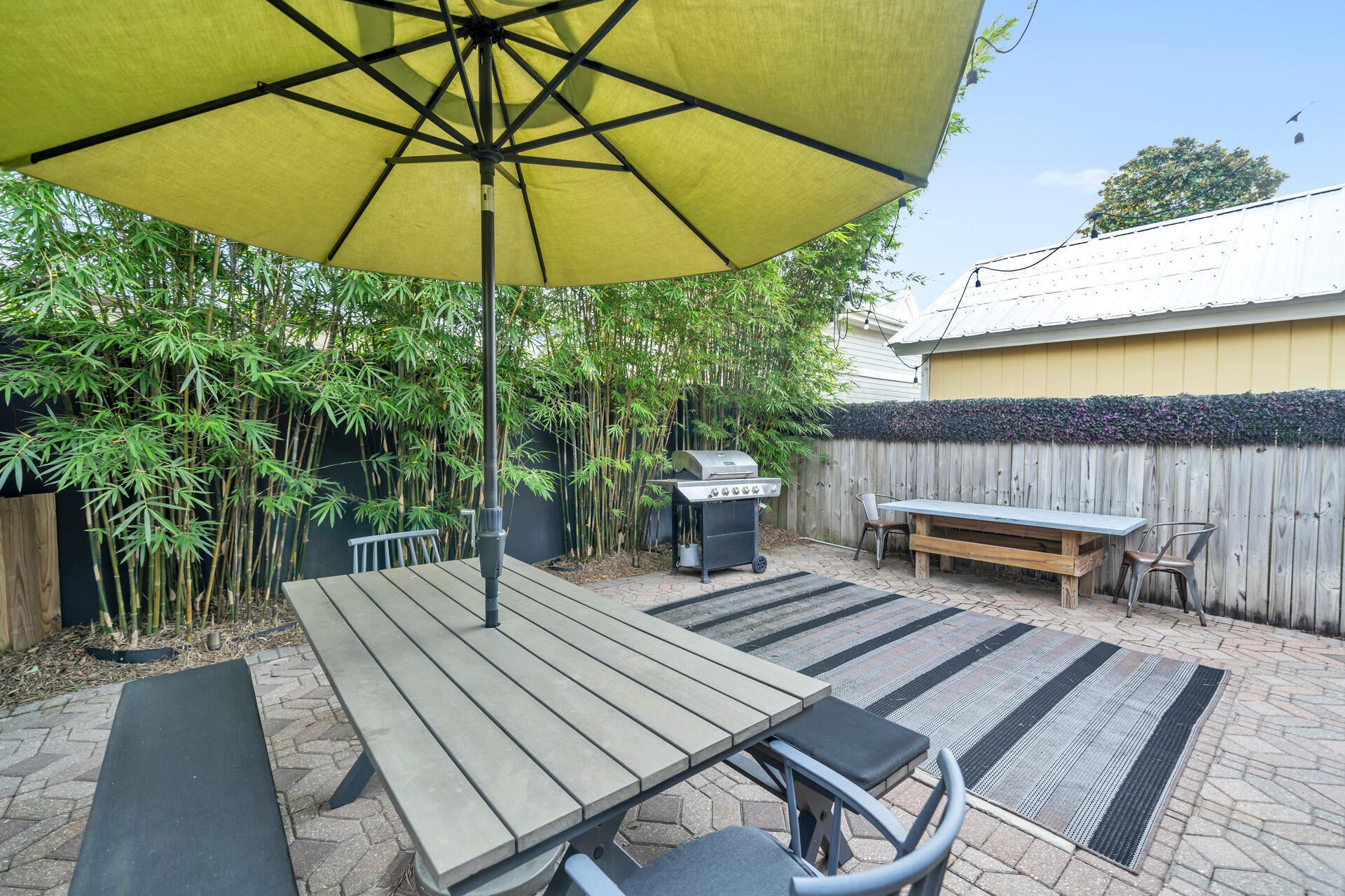 FRANGISTA BEACH 1ST ADDN - Residential Lease