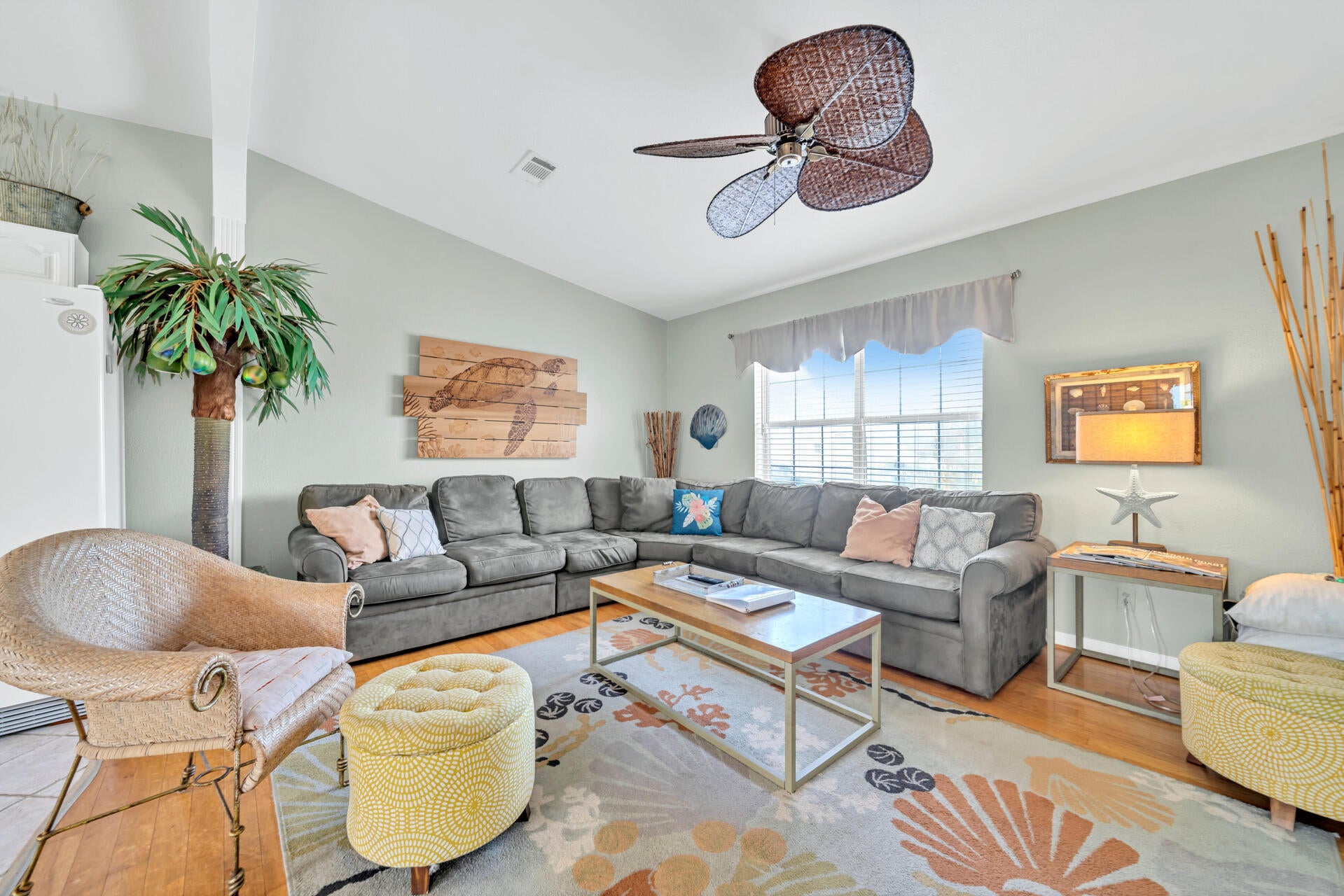 FRANGISTA BEACH 1ST ADDN - Residential Lease