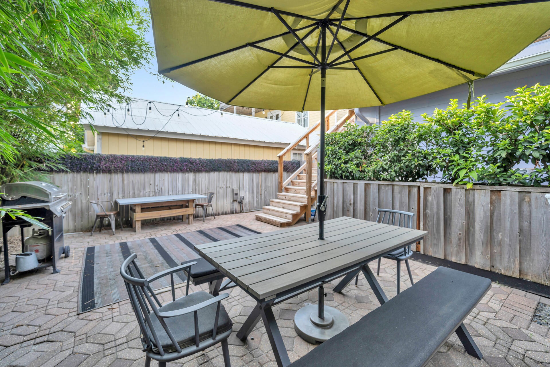FRANGISTA BEACH 1ST ADDN - Residential Lease