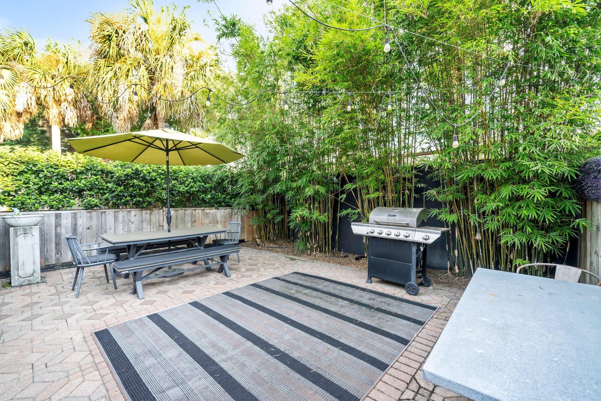 FRANGISTA BEACH 1ST ADDN - Residential Lease