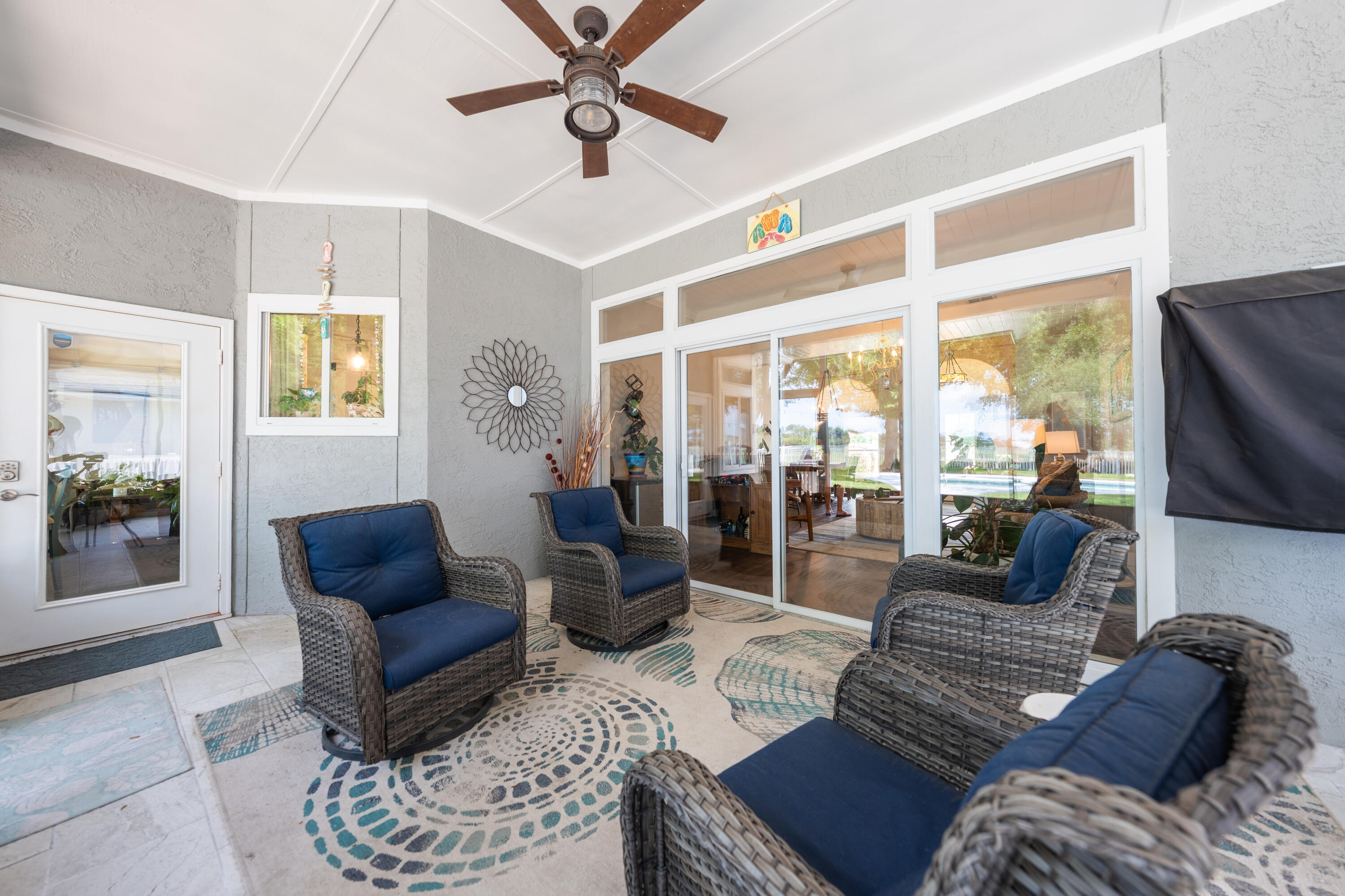 BAY POINT - Residential