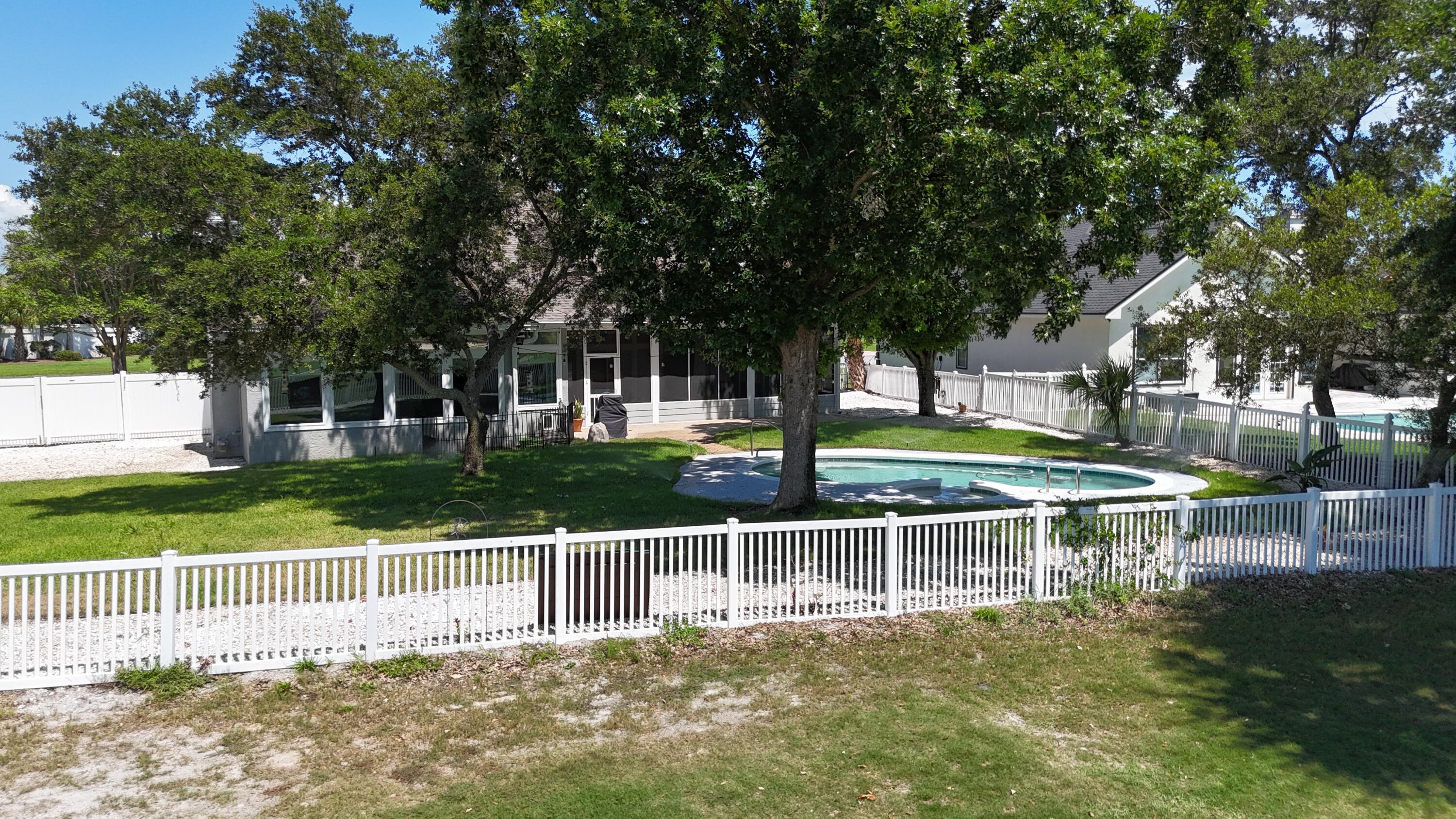 BAY POINT - Residential