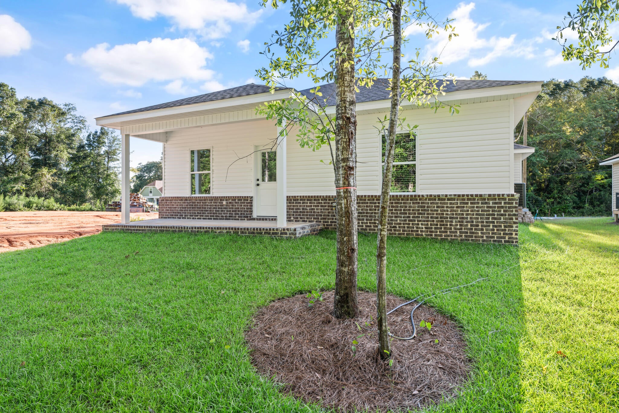 AVALON BEACH - Residential
