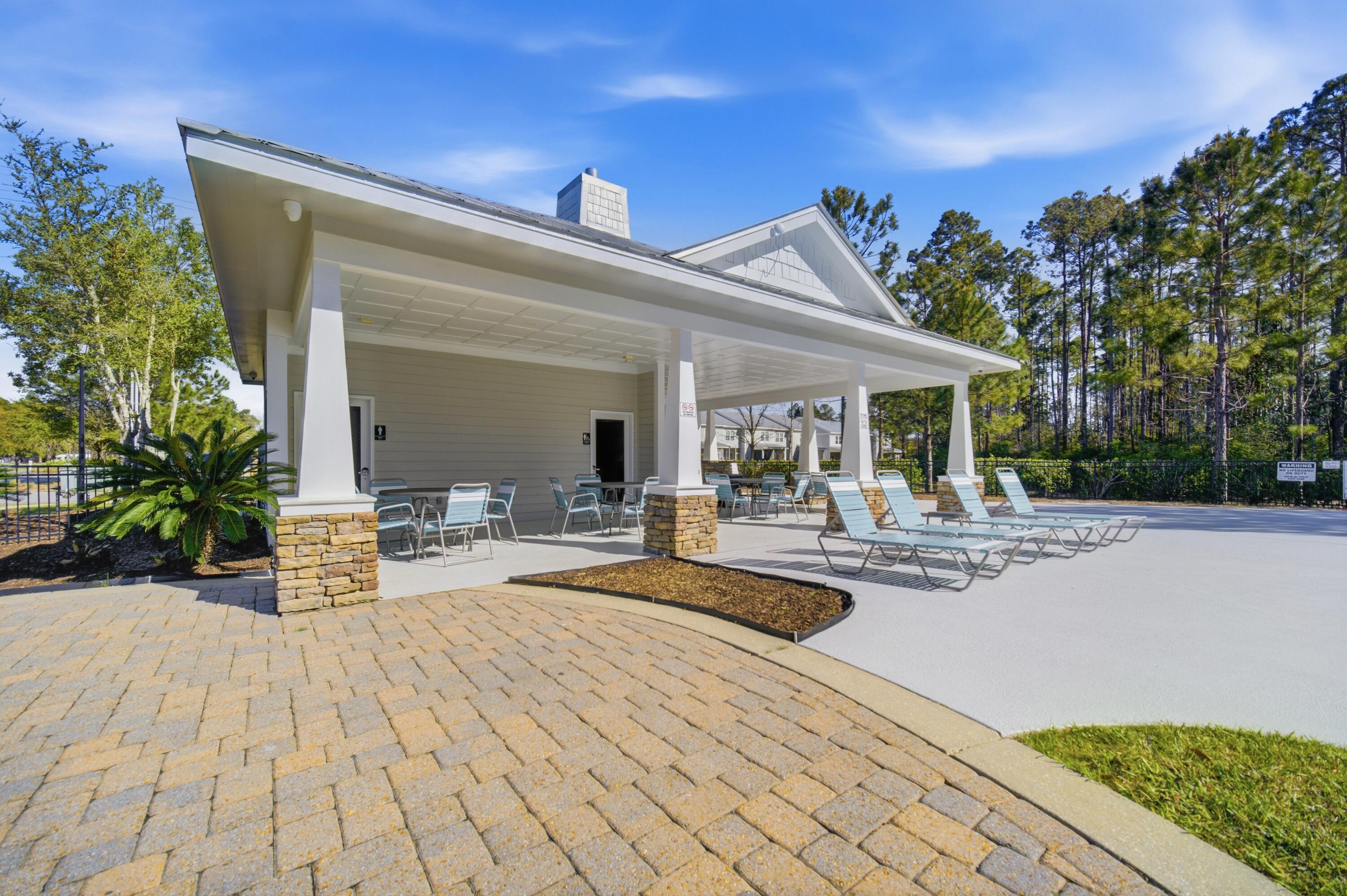 THE VERANDAS OF FREEPORT - Residential