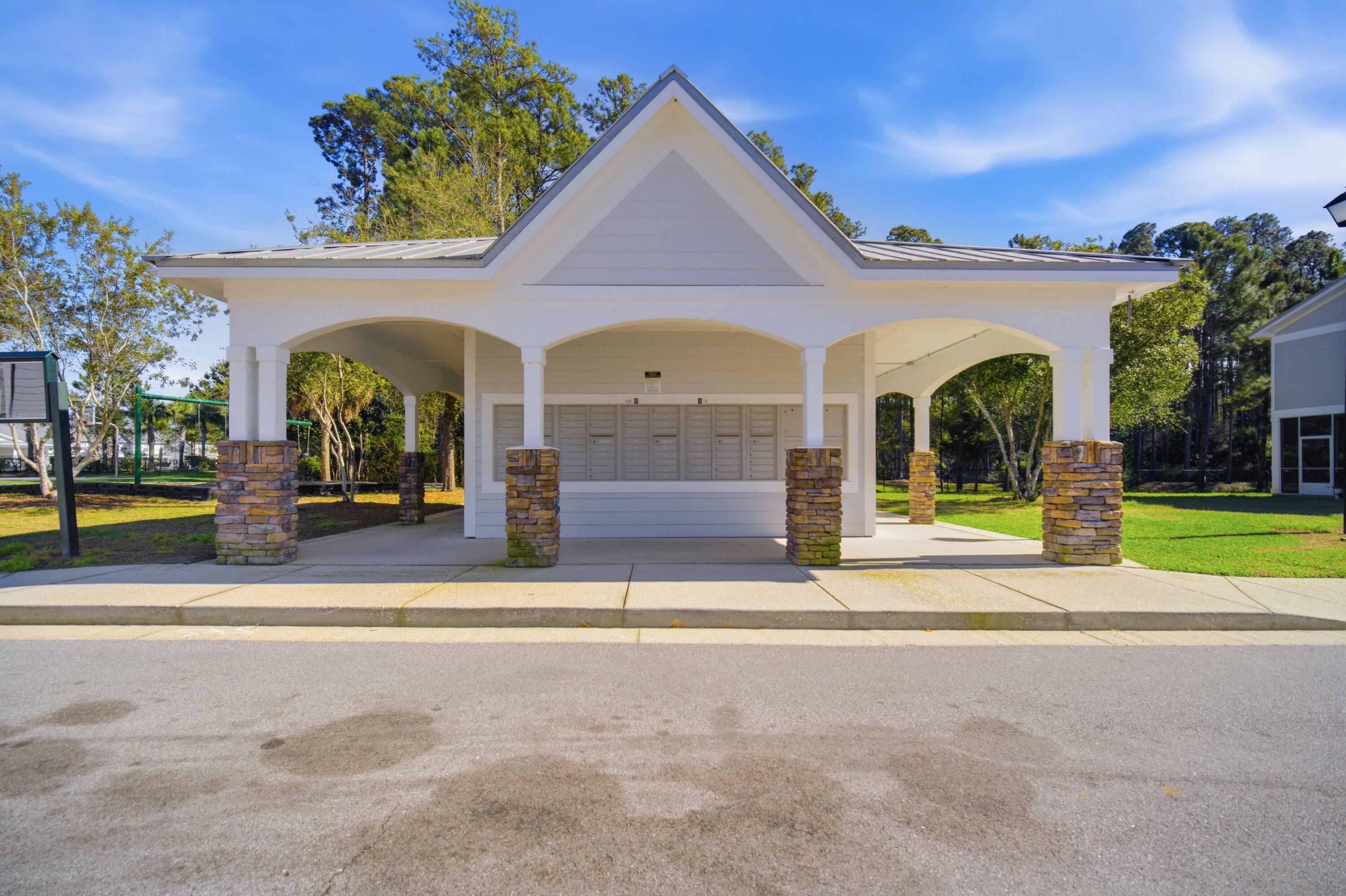 THE VERANDAS OF FREEPORT - Residential