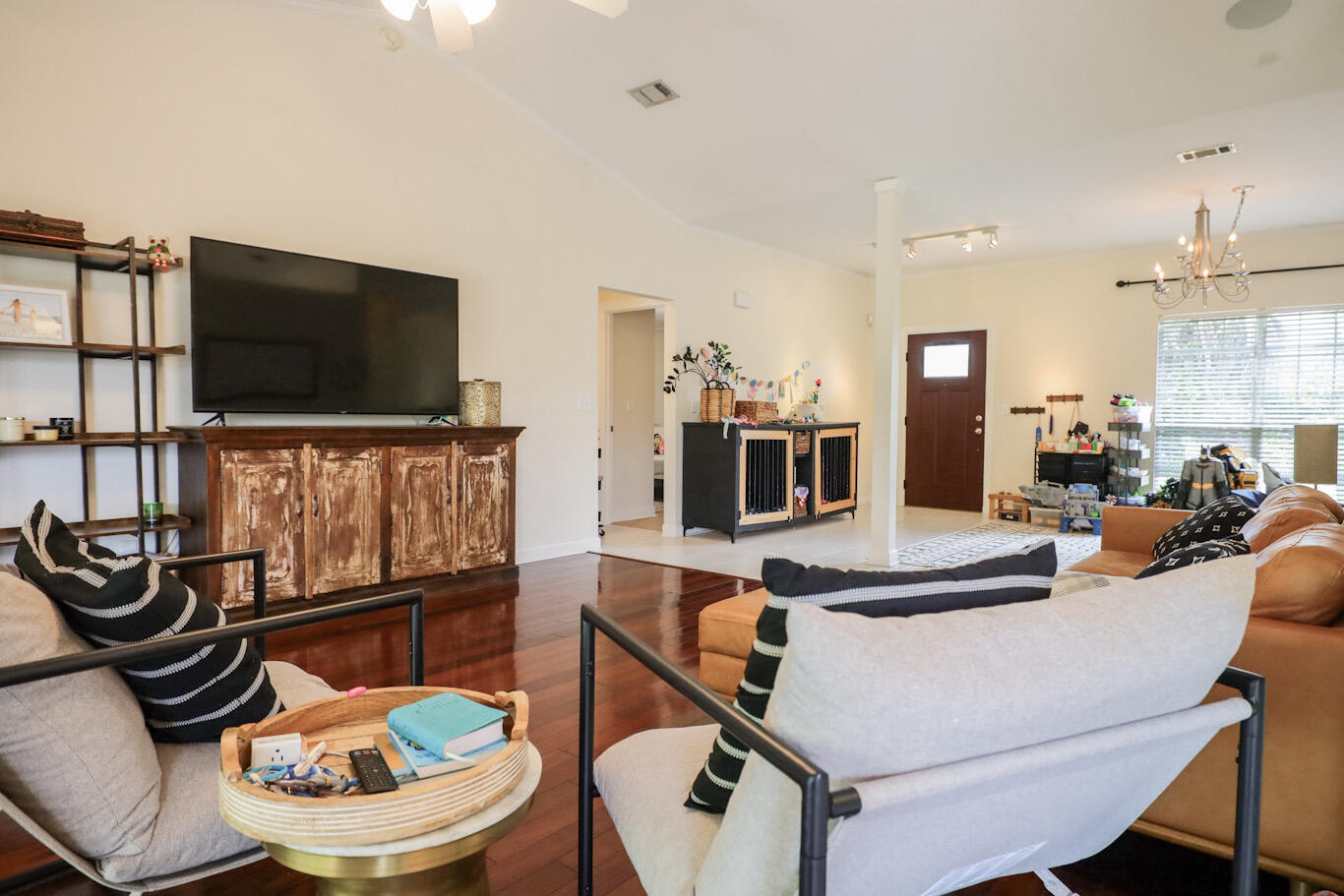 INDIAN LAKE - Residential