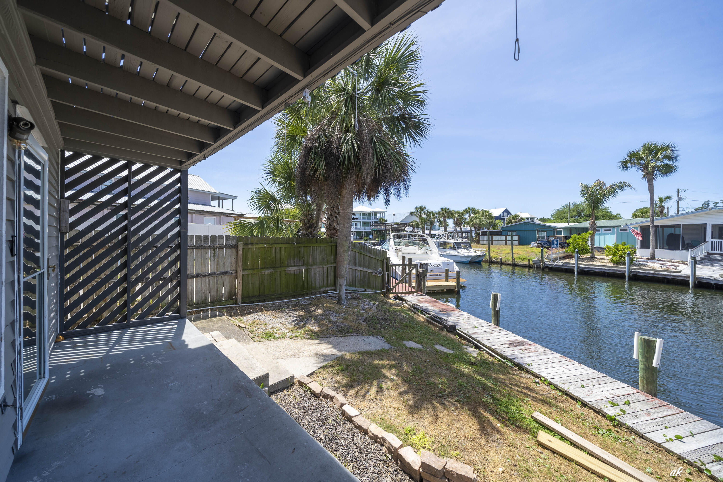 BAYSIDE PARK UNIT 1 - Residential