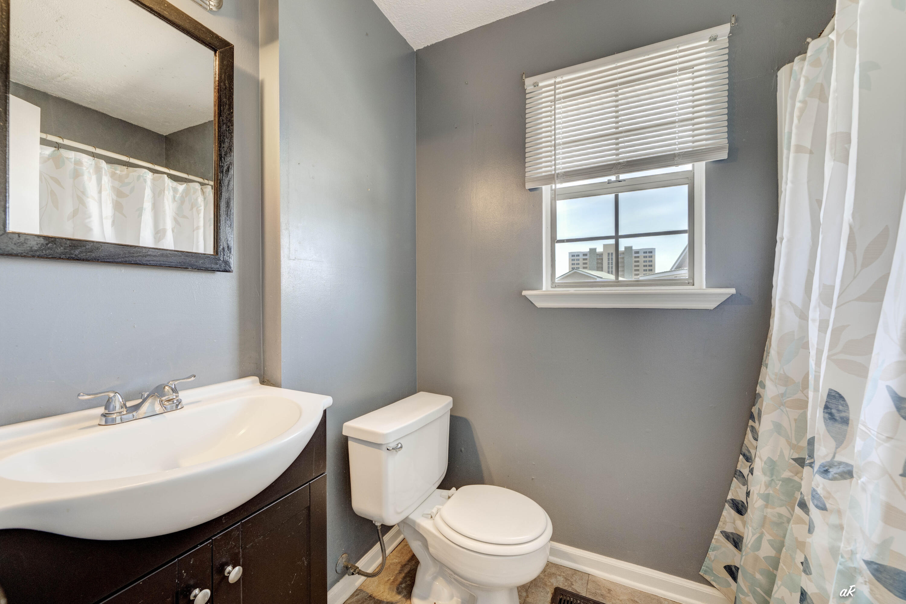 BAYSIDE PARK UNIT 1 - Residential