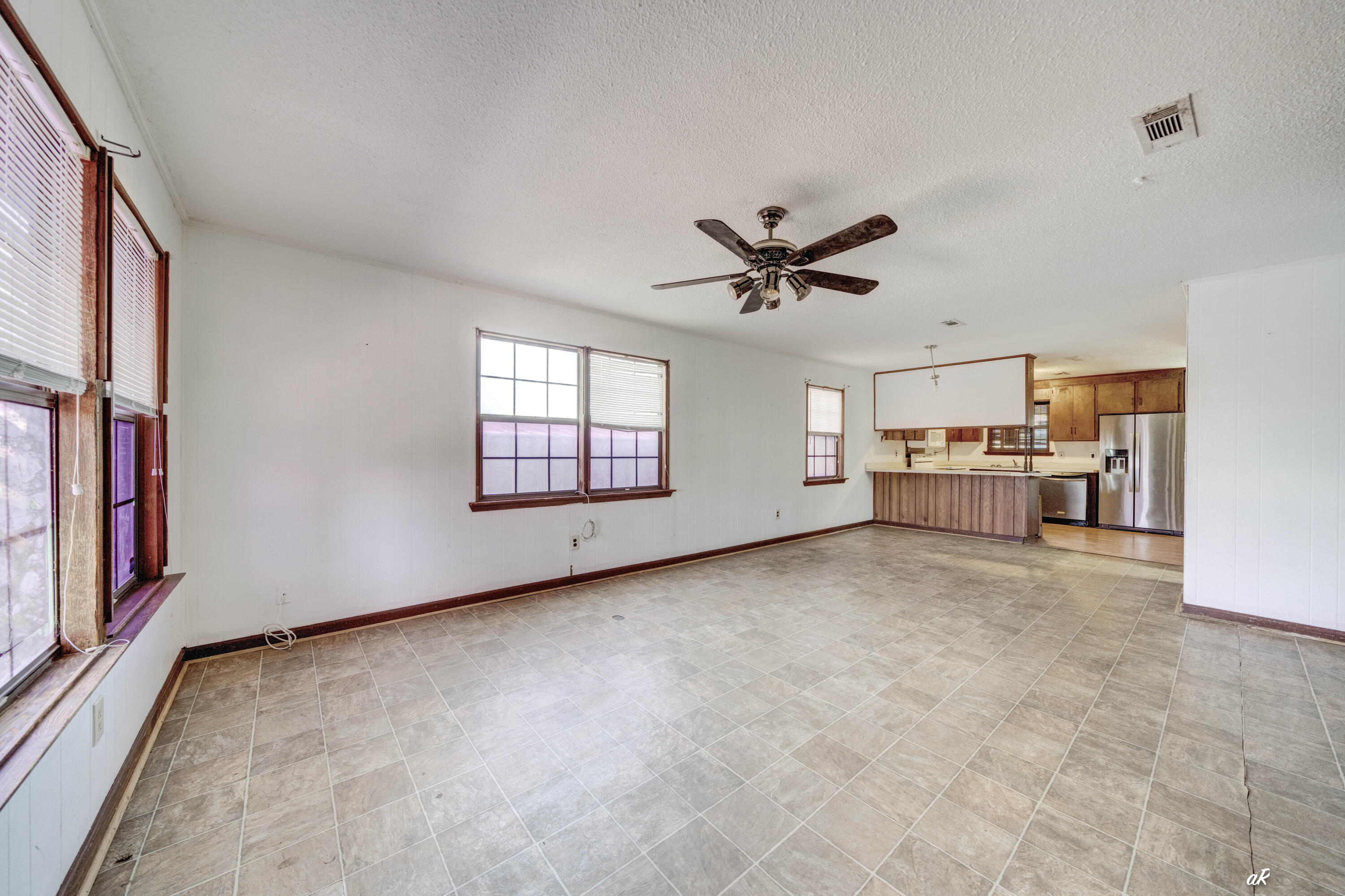 BAYSIDE PARK UNIT 1 - Residential