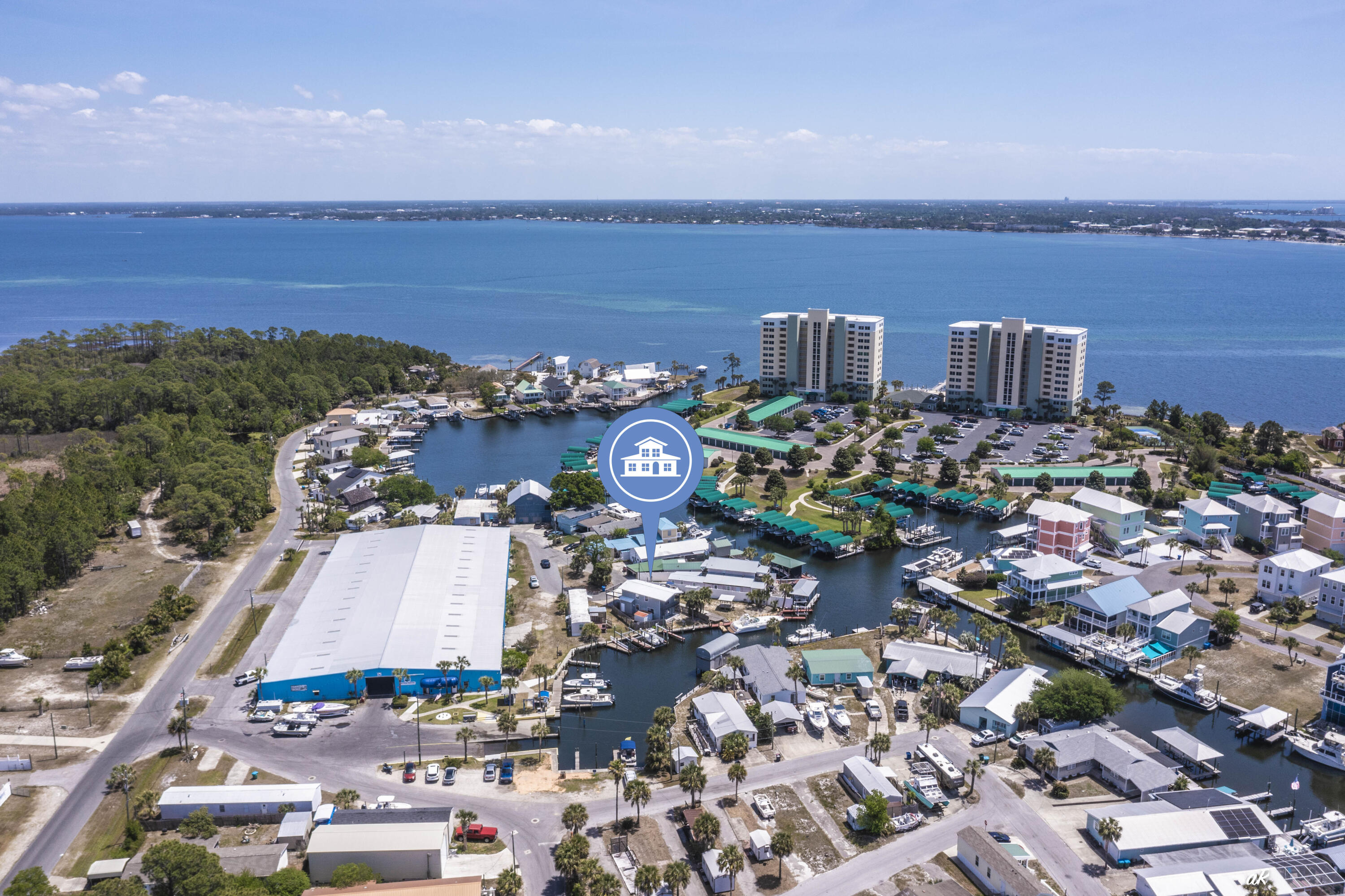 BAYSIDE PARK UNIT 1 - Residential