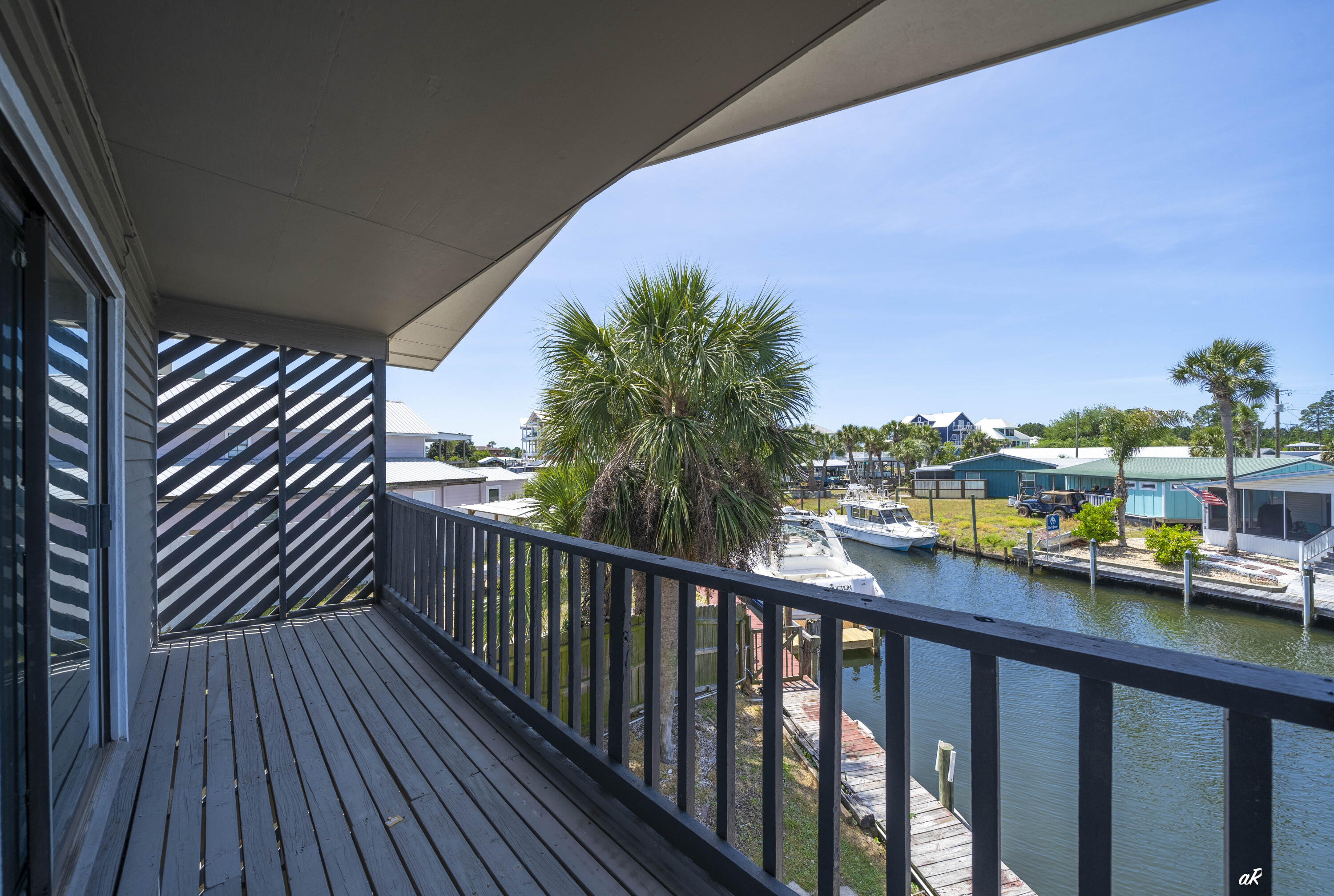 BAYSIDE PARK UNIT 1 - Residential