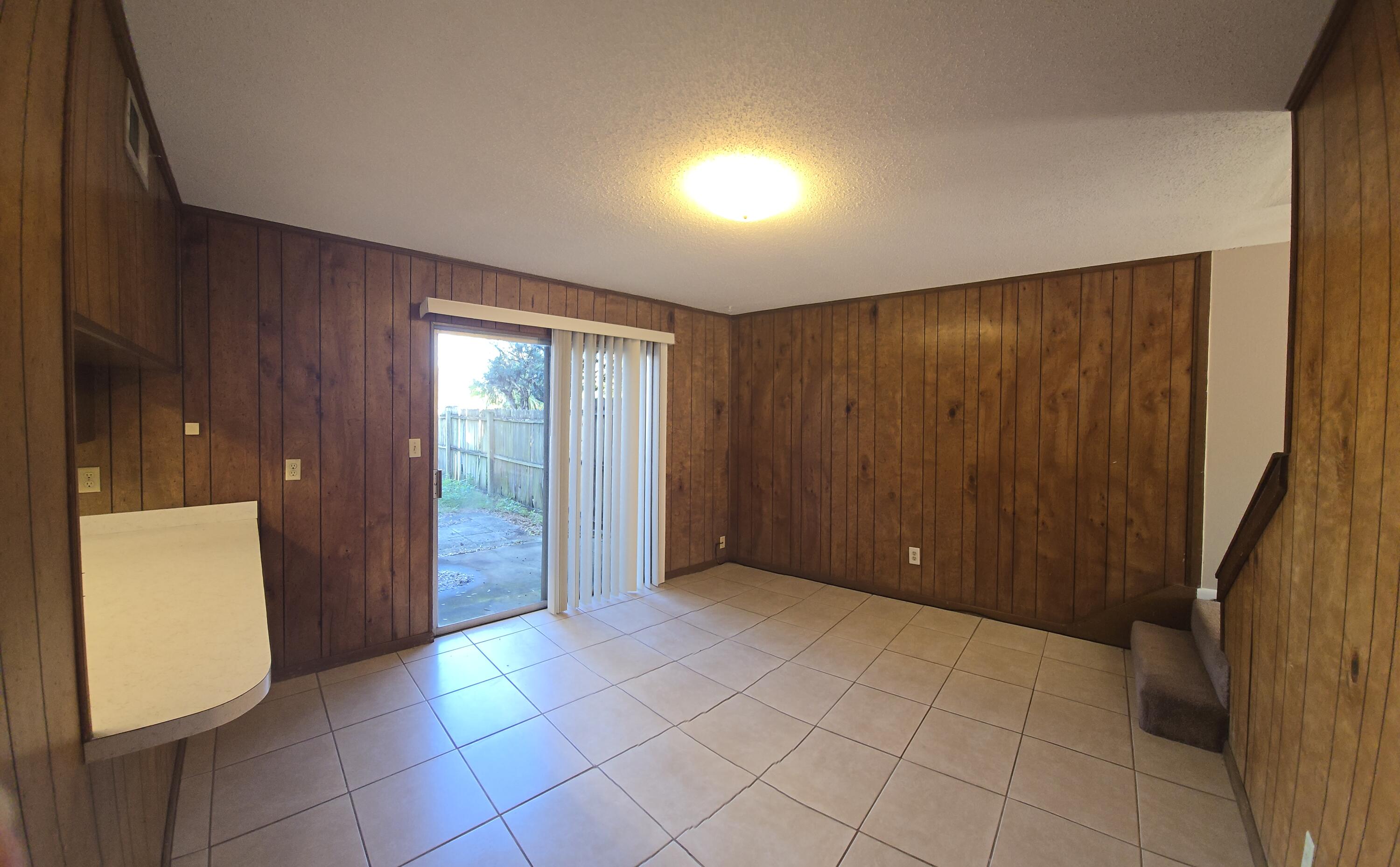 VALENCIA ARMS - Residential Lease