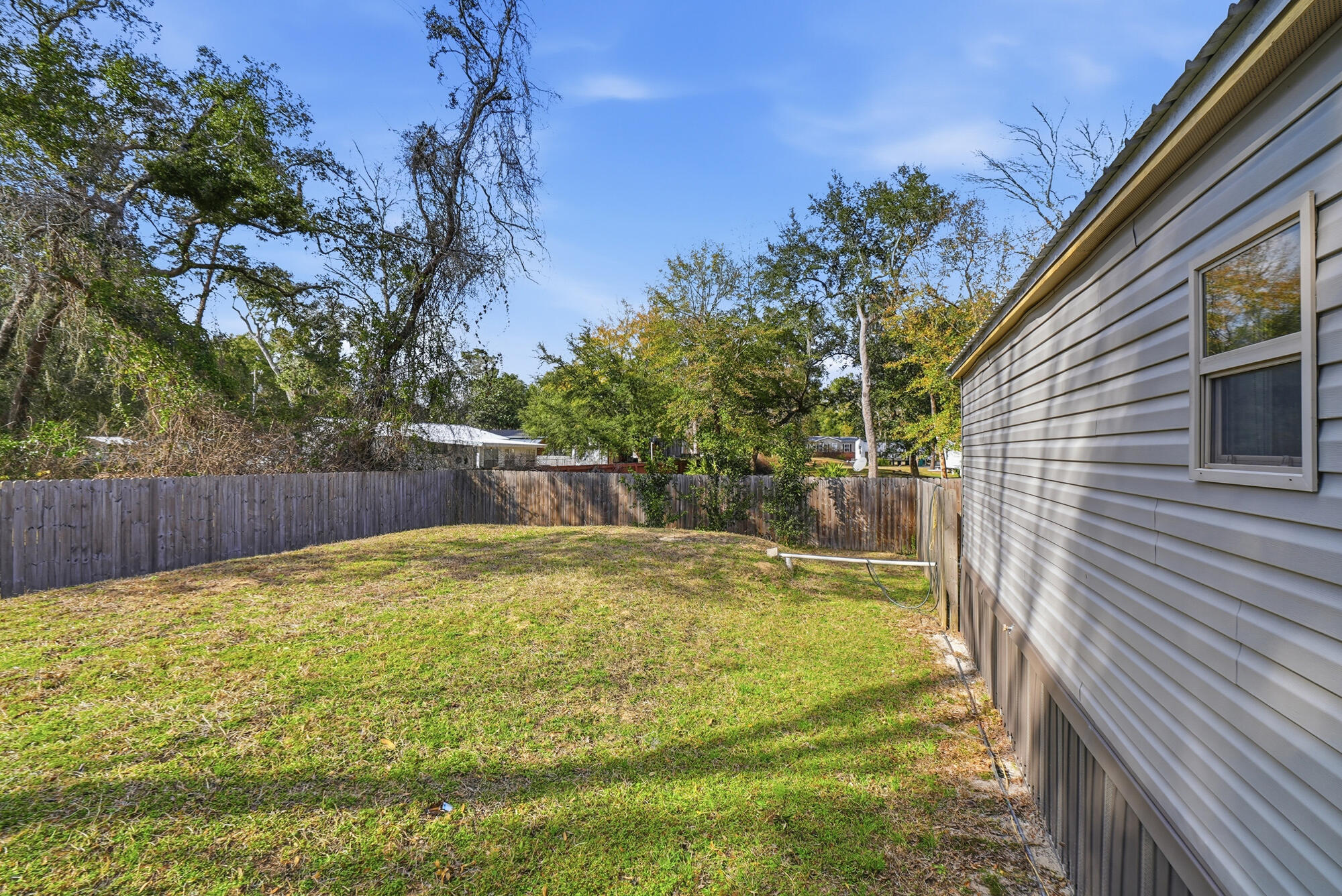 Lot 125 MAGNOLIA BAYES S/D PB 8-56 OR 3060-4632 OR 3108-3493 - Residential
