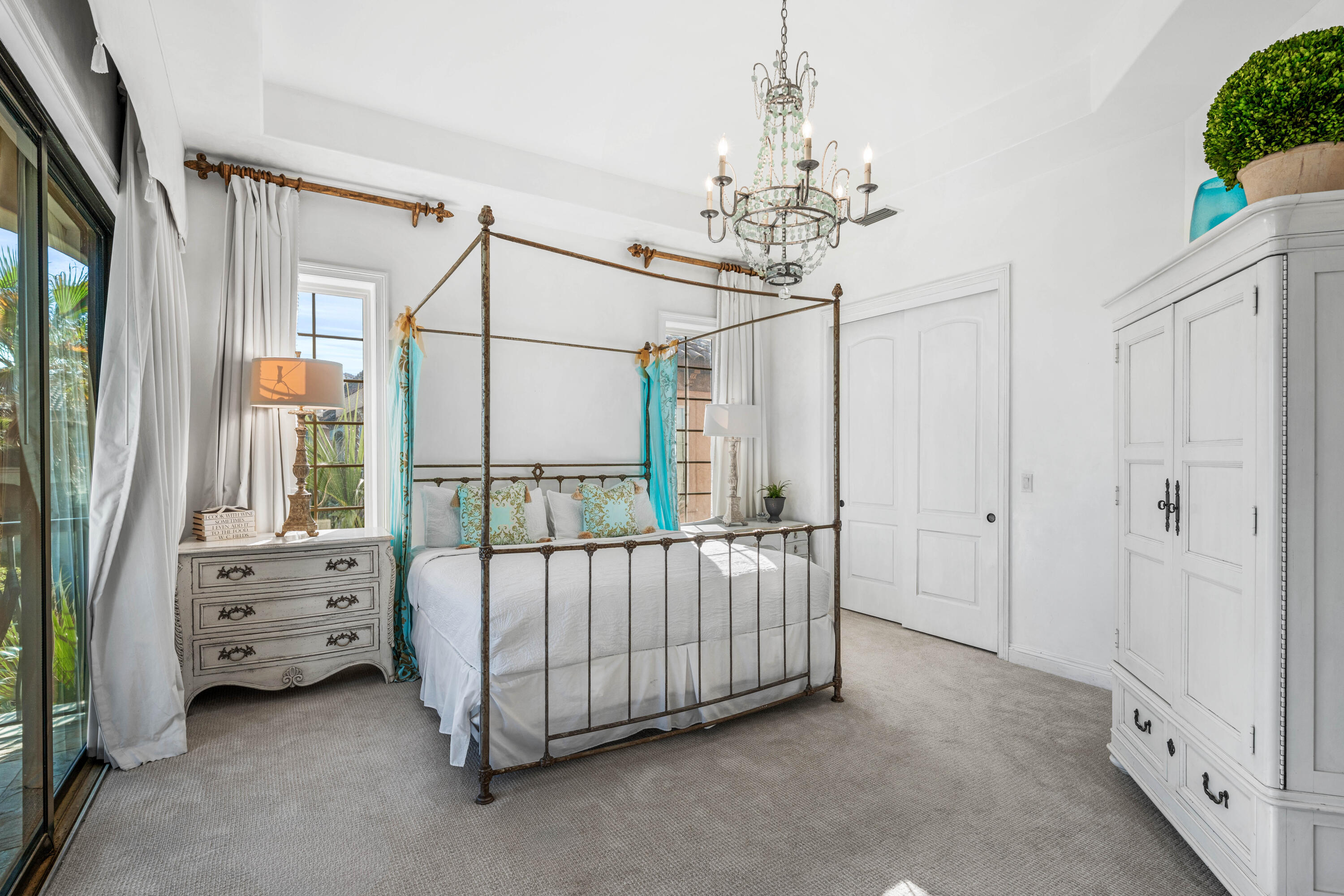 SAINT TROPEZ - Residential