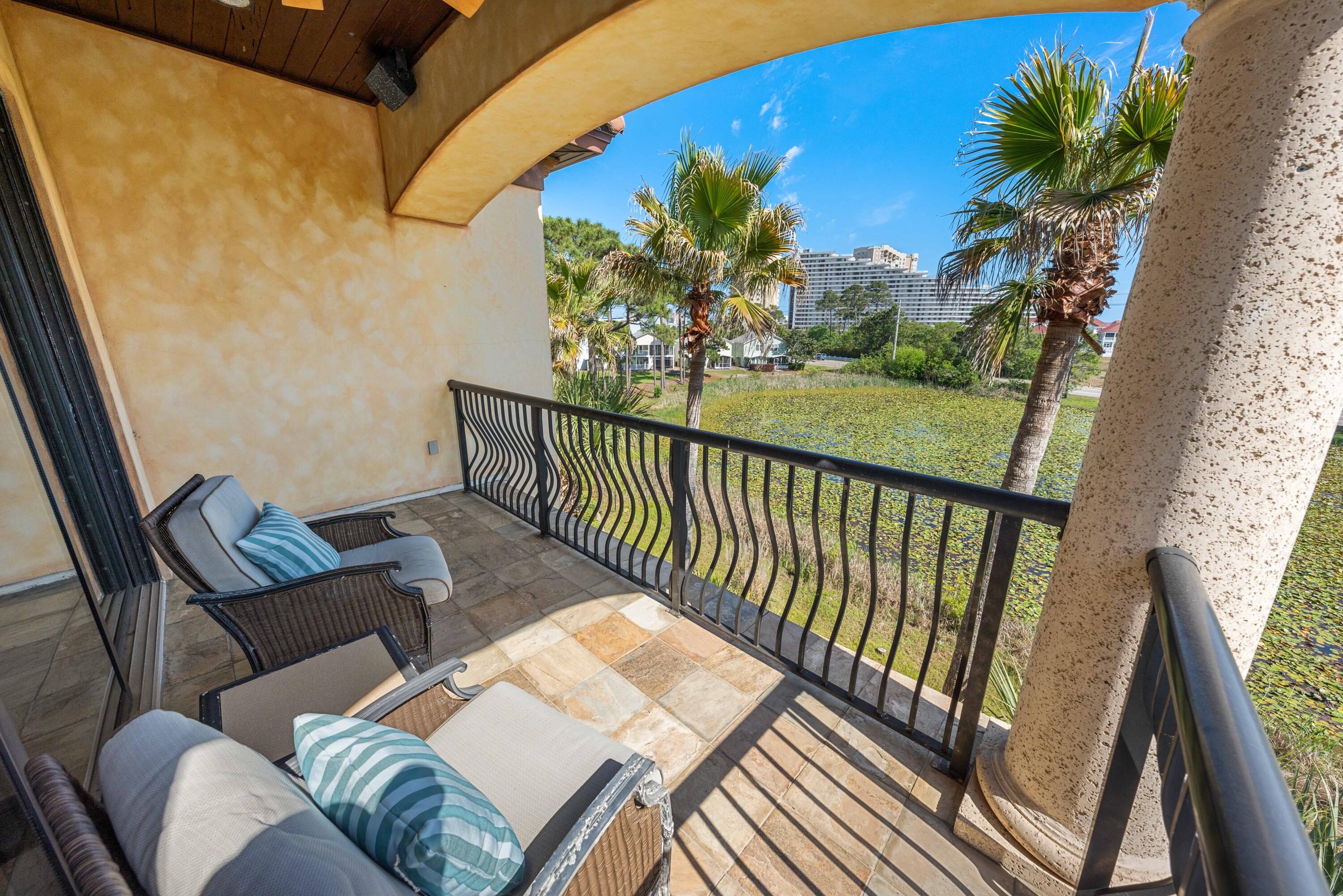 SAINT TROPEZ - Residential