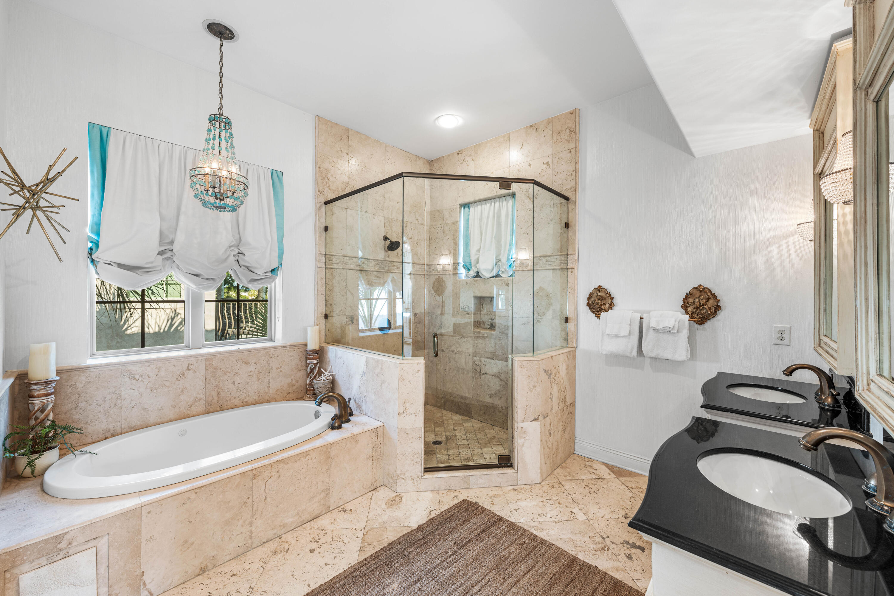 SAINT TROPEZ - Residential