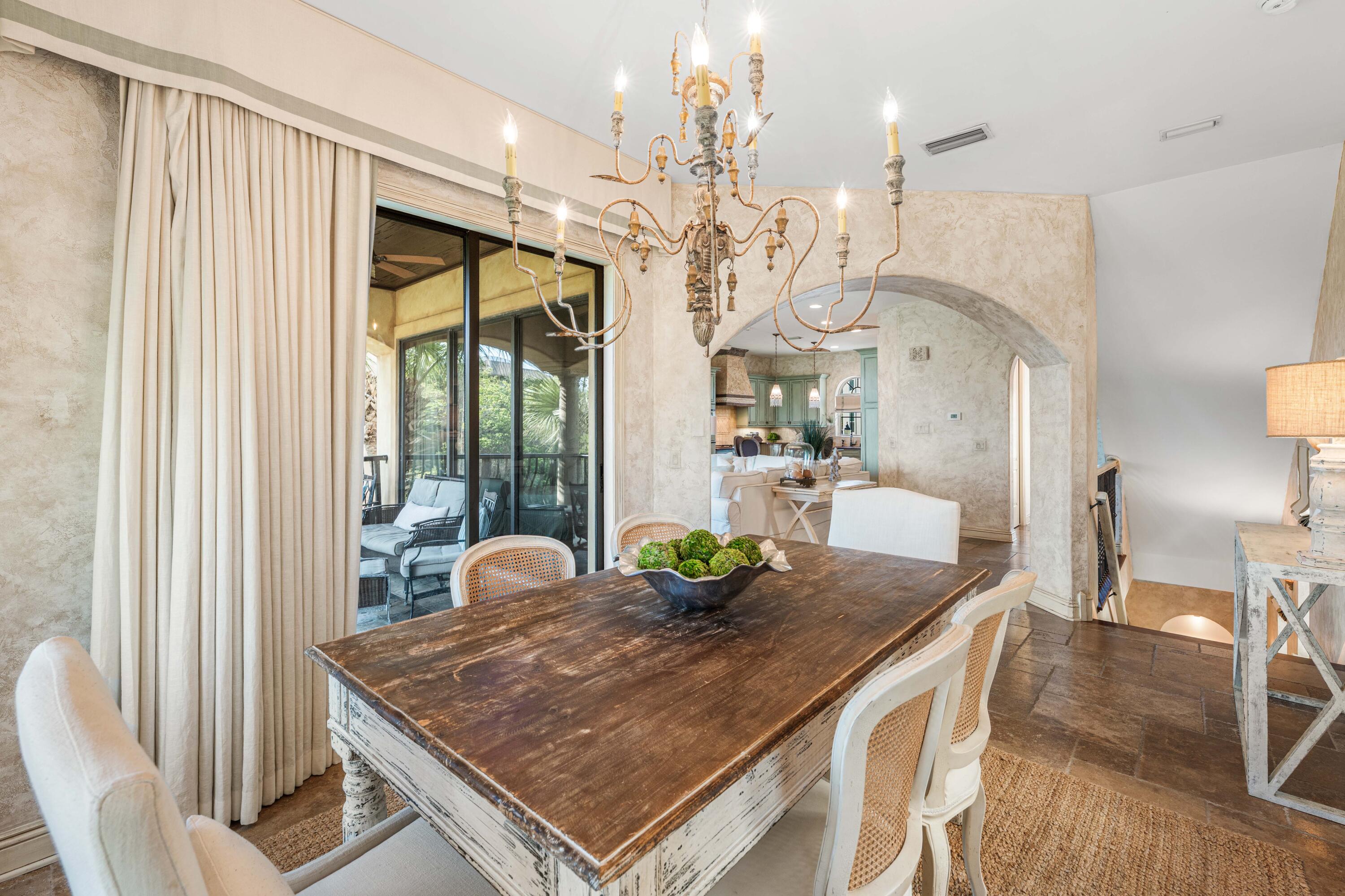 SAINT TROPEZ - Residential