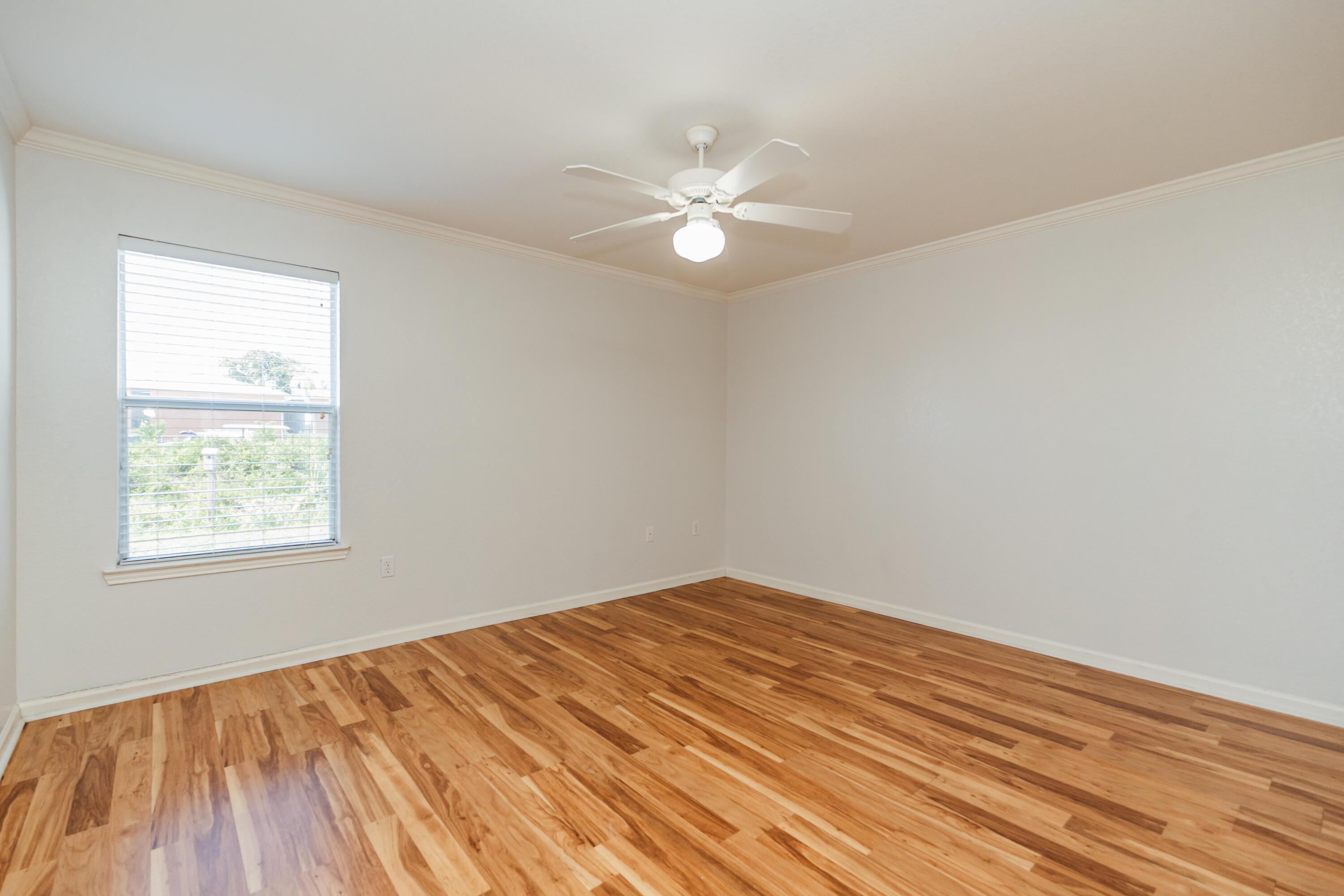 QUAIL LAKE - Residential Lease