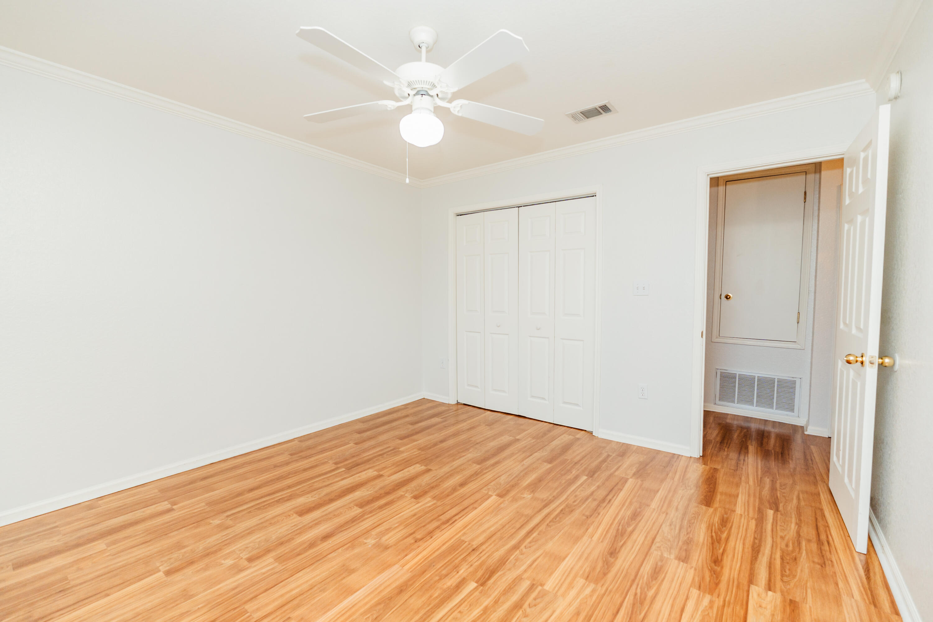 QUAIL LAKE - Residential Lease