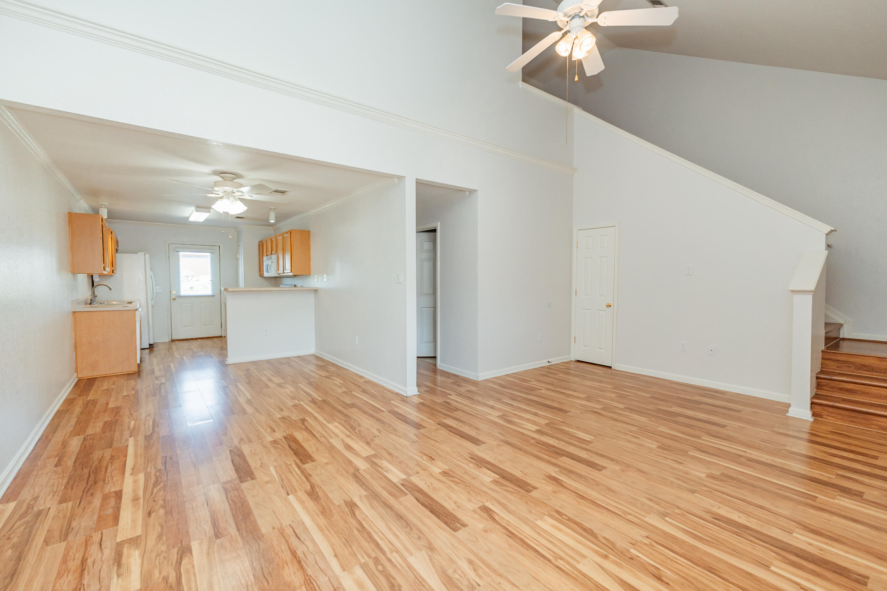 QUAIL LAKE - Residential Lease