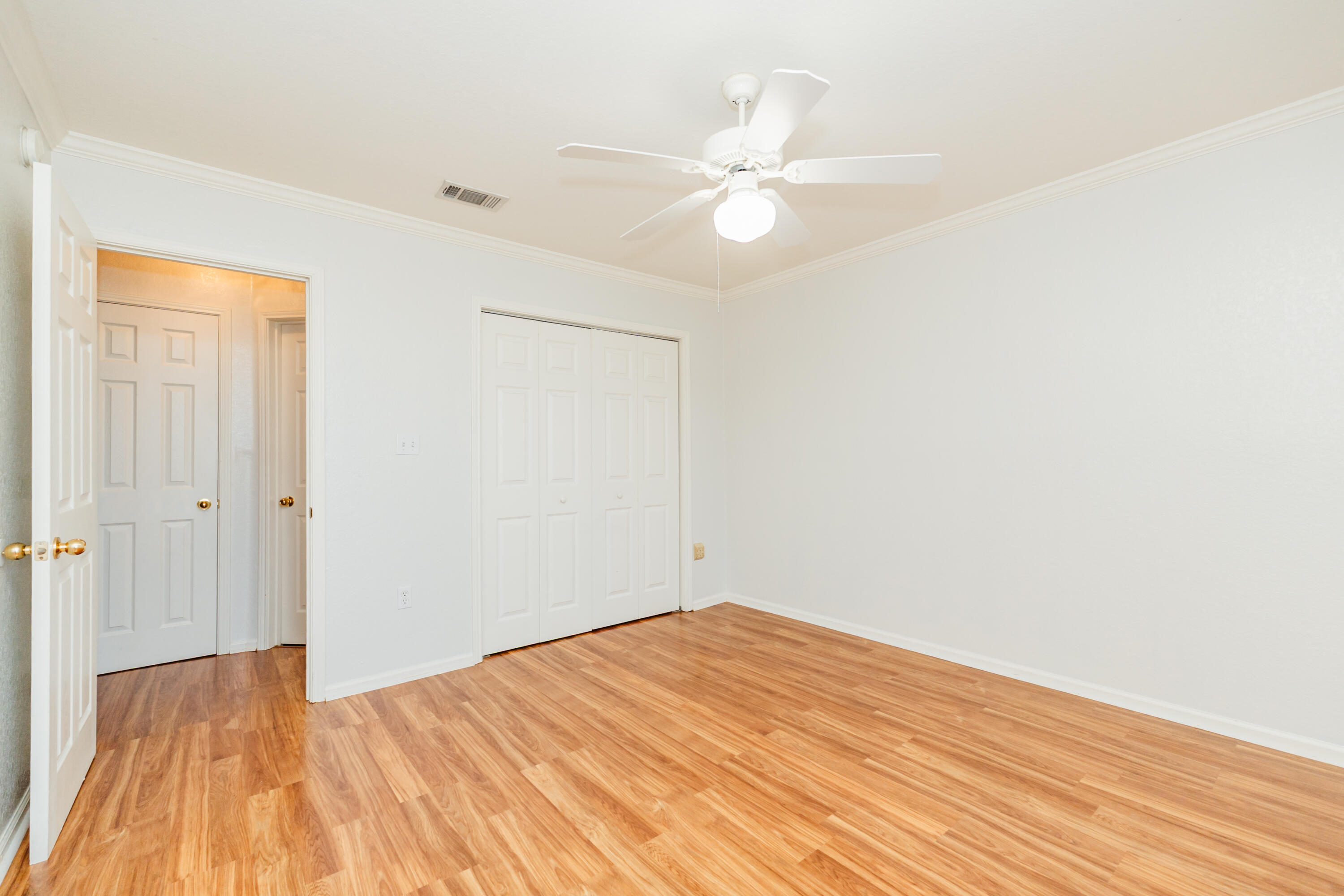 QUAIL LAKE - Residential Lease