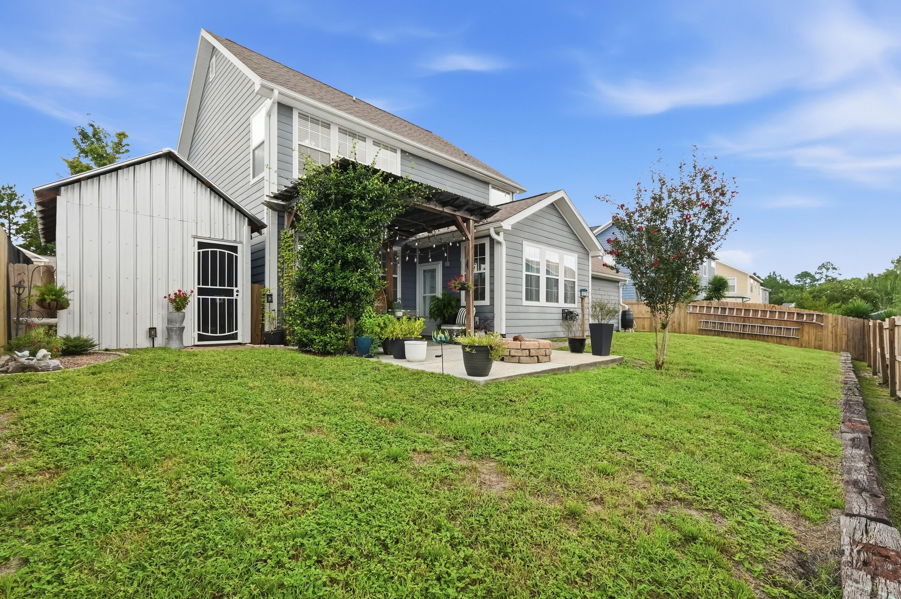 SANDY RIDGE ESTATES - Residential