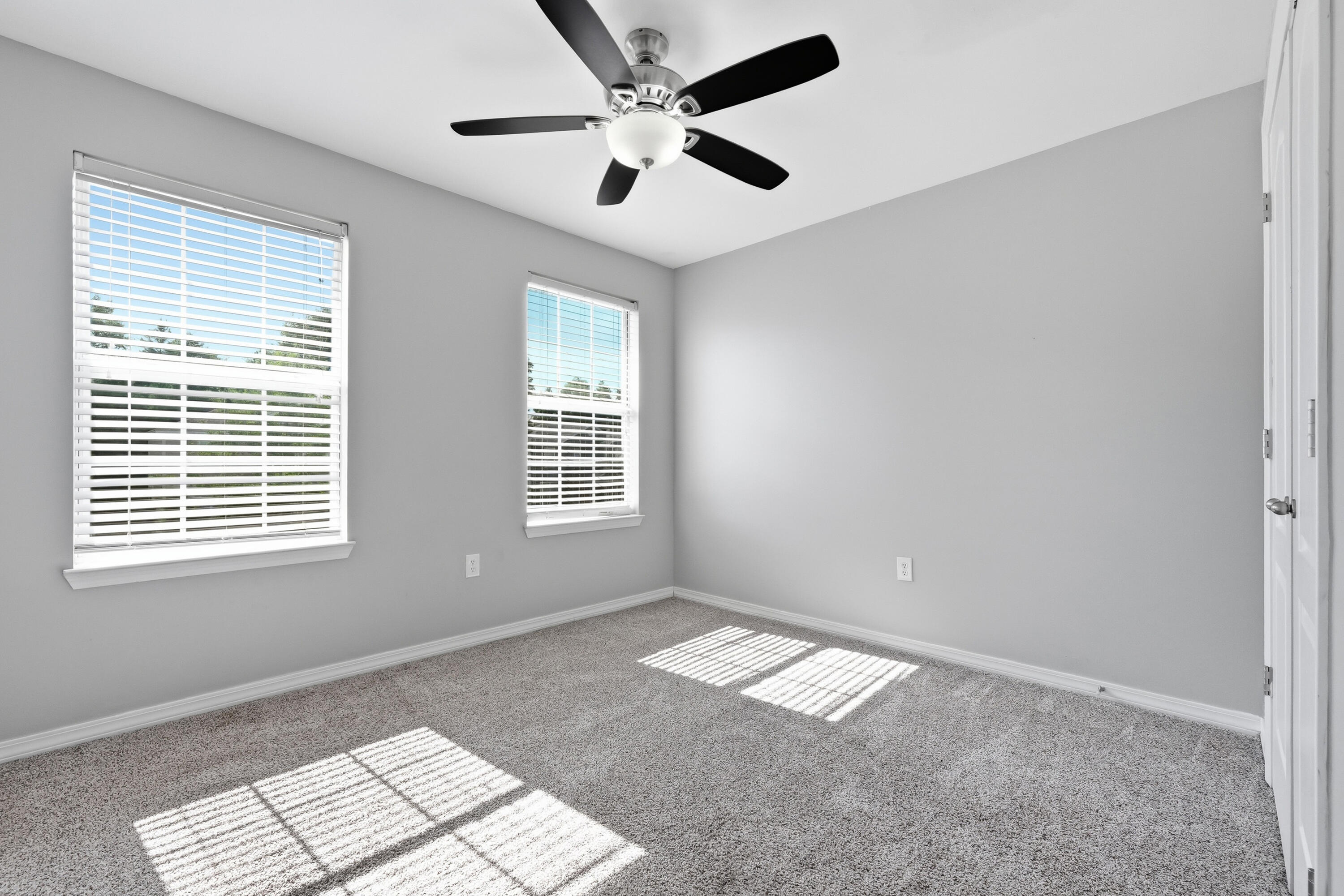 SANDY RIDGE ESTATES - Residential