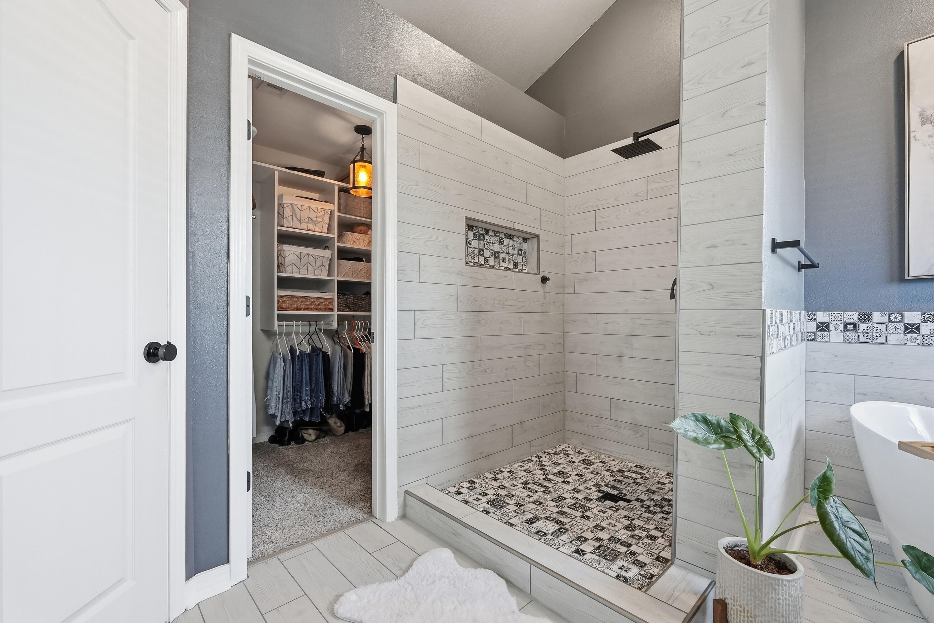 SANDY RIDGE ESTATES - Residential