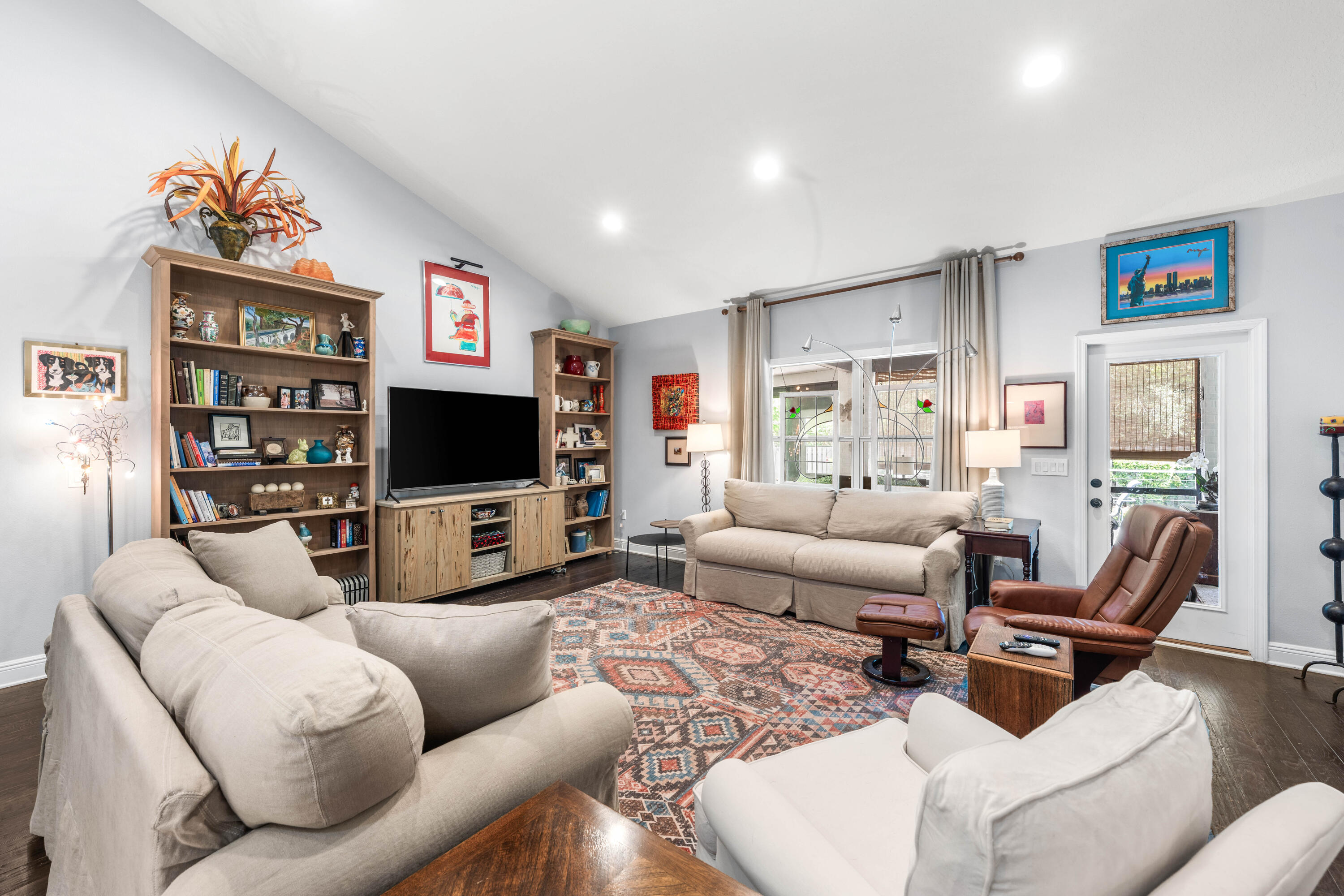 MUSSETT BAYOU ESTATES - Residential
