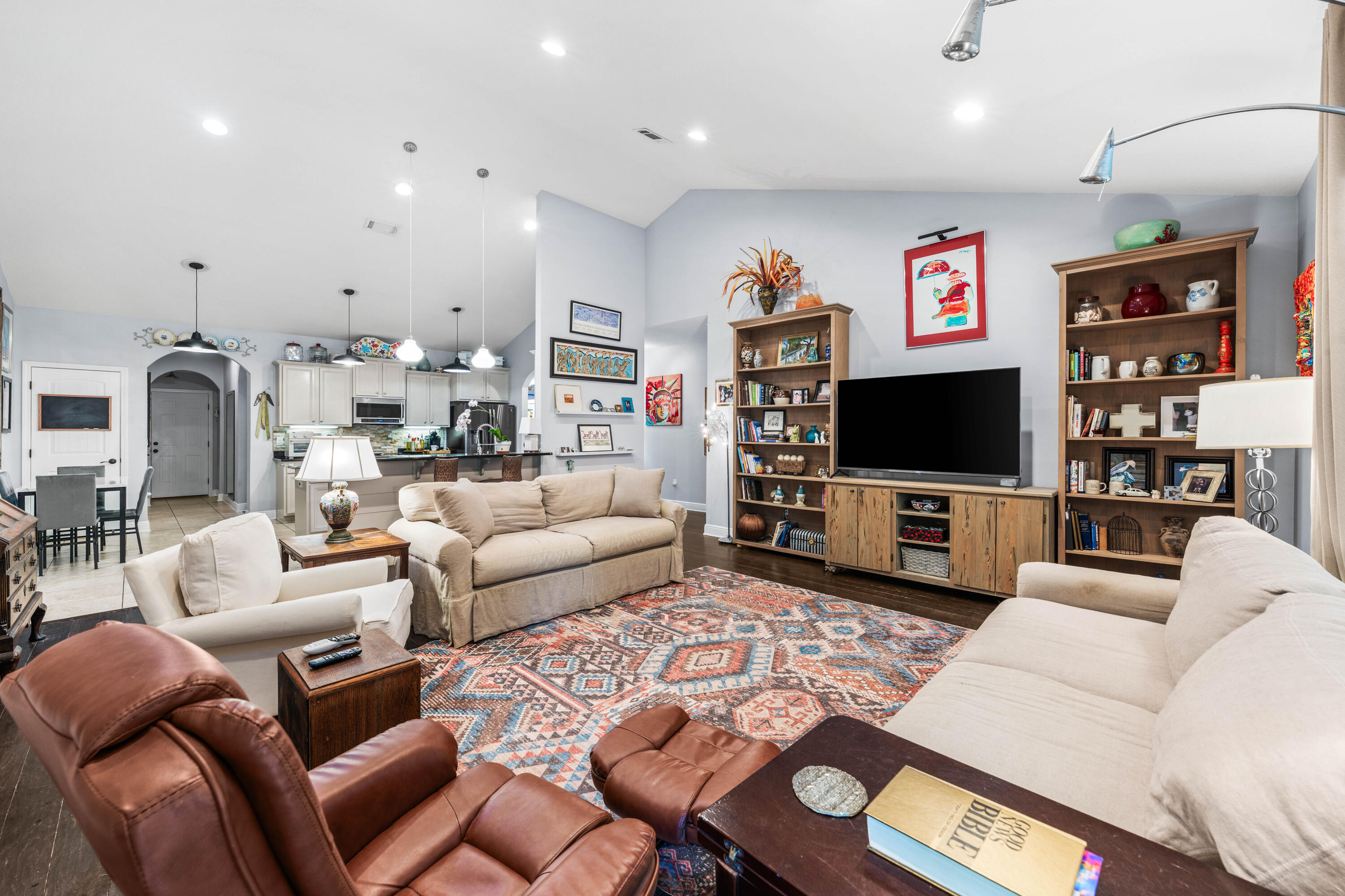 MUSSETT BAYOU ESTATES - Residential