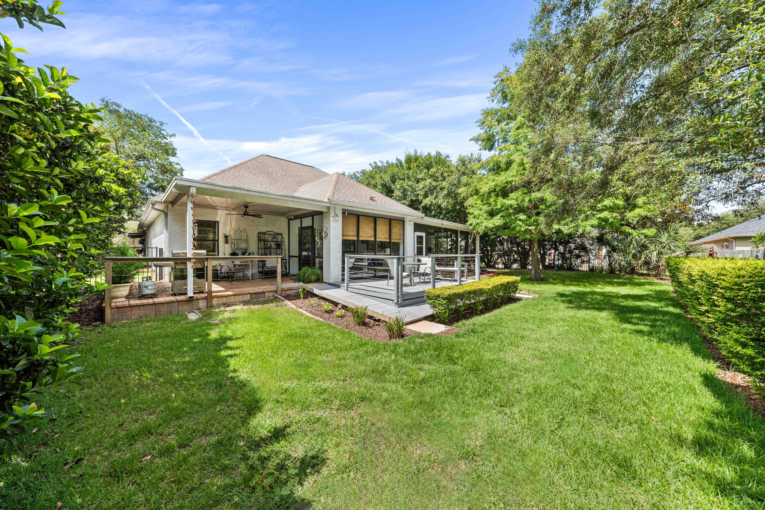 MUSSETT BAYOU ESTATES - Residential