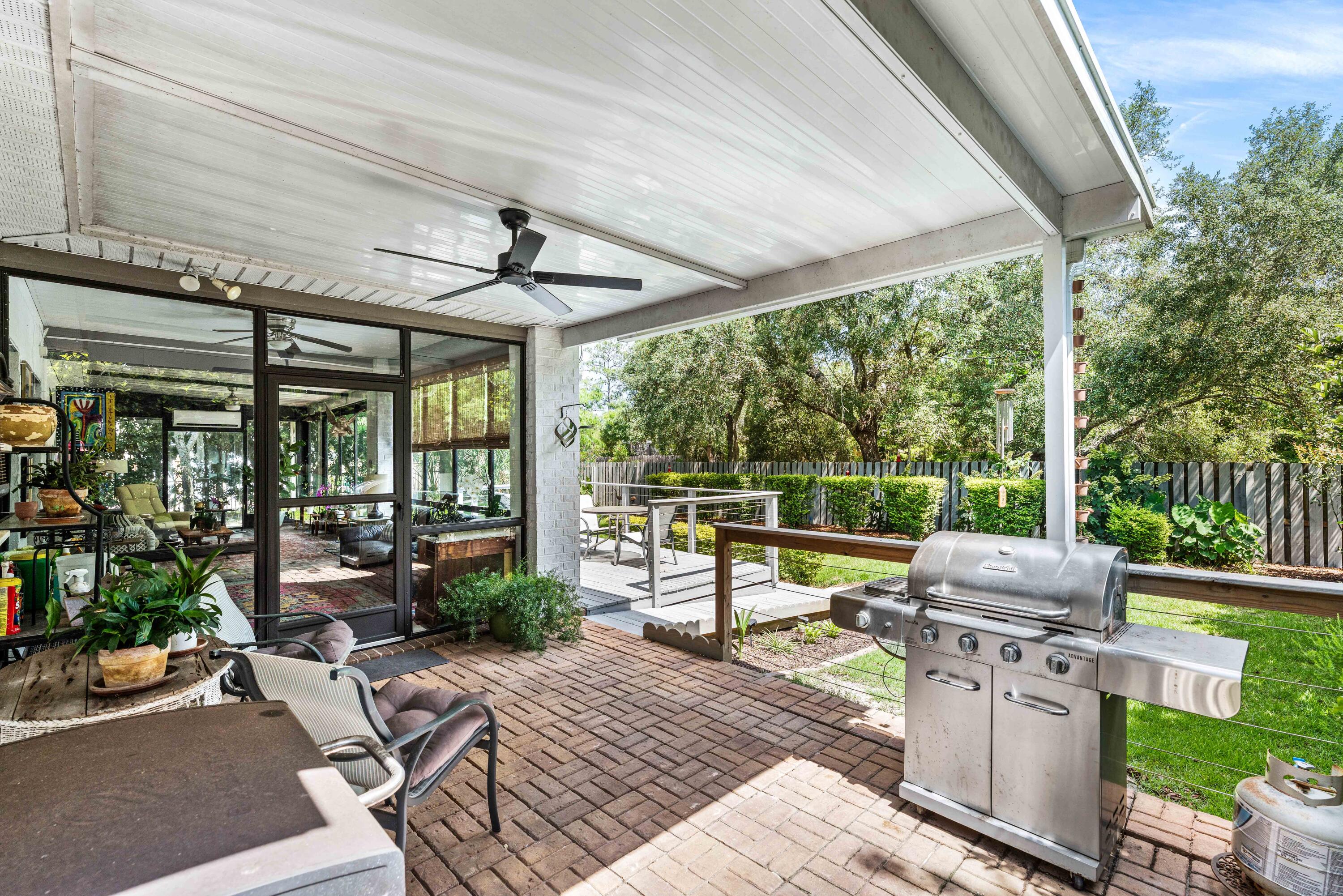 MUSSETT BAYOU ESTATES - Residential