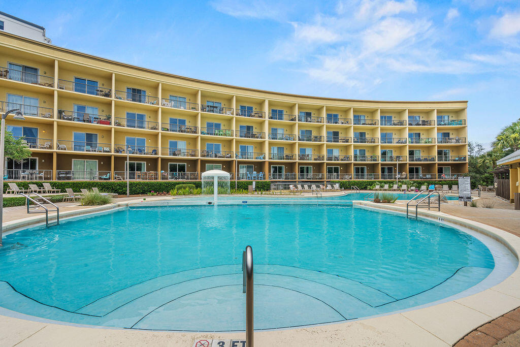 BEACH RESORT - Residential