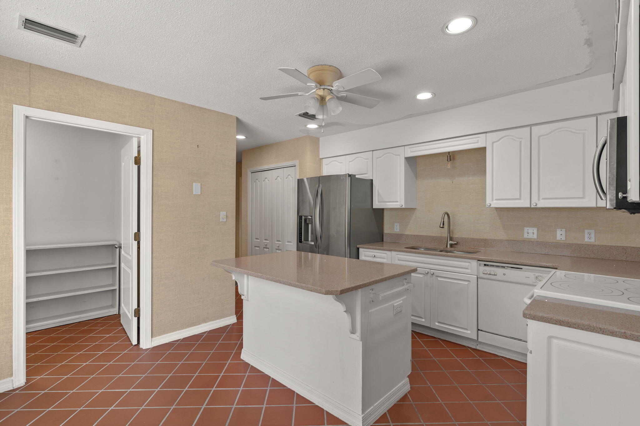 SANDESTIN ESTATES - Residential