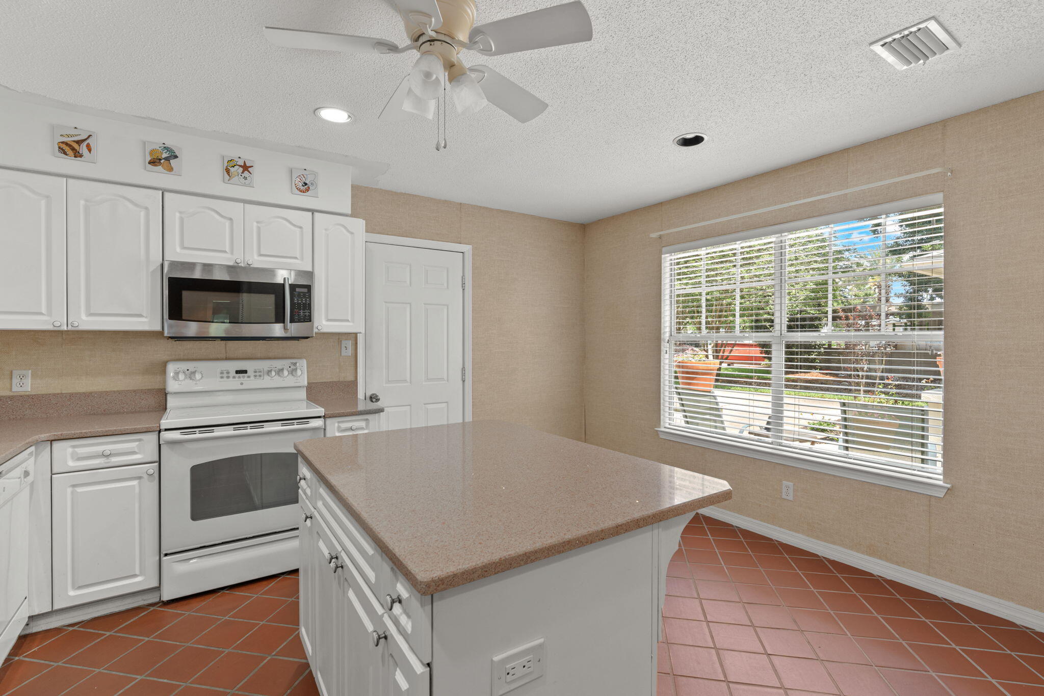 SANDESTIN ESTATES - Residential