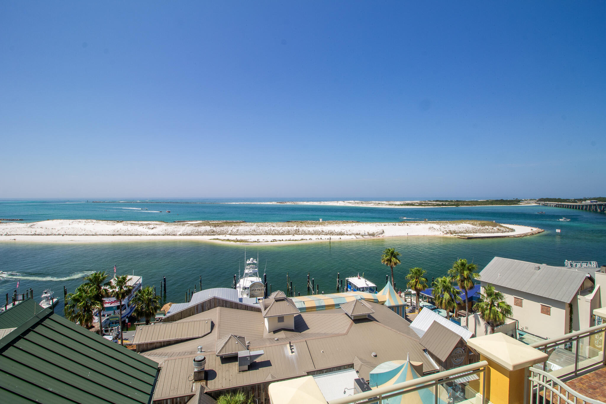Fractional Ownership. Share C for Sale. Own a 1/8 fractional share with 6 weeks of annual usage and enjoy Destin in every season. This beautiful 3-bedroom, 3-bath corner residence features panoramic views of Destin Harbor, East Pass, the Gulf, and Crab Island, plus 500+ sq. ft. of wraparound balcony space. Resort-style amenities include a pool, two hot tubs, spa, fitness center, 24-hour front desk, bell service, onsite dining with room service, and beach service with chairs and umbrellas. Located just an elevator ride from HarborWalk Village's shopping, dining, and entertainment. Seller has an active real estate license.