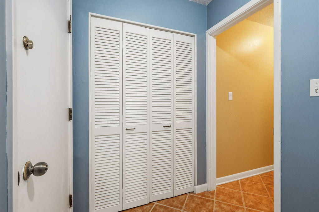 PINEWOOD ESTATES - Residential
