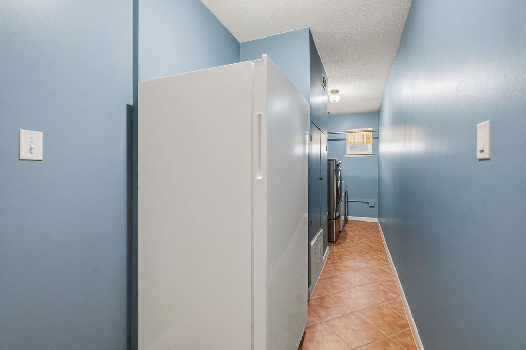 PINEWOOD ESTATES - Residential