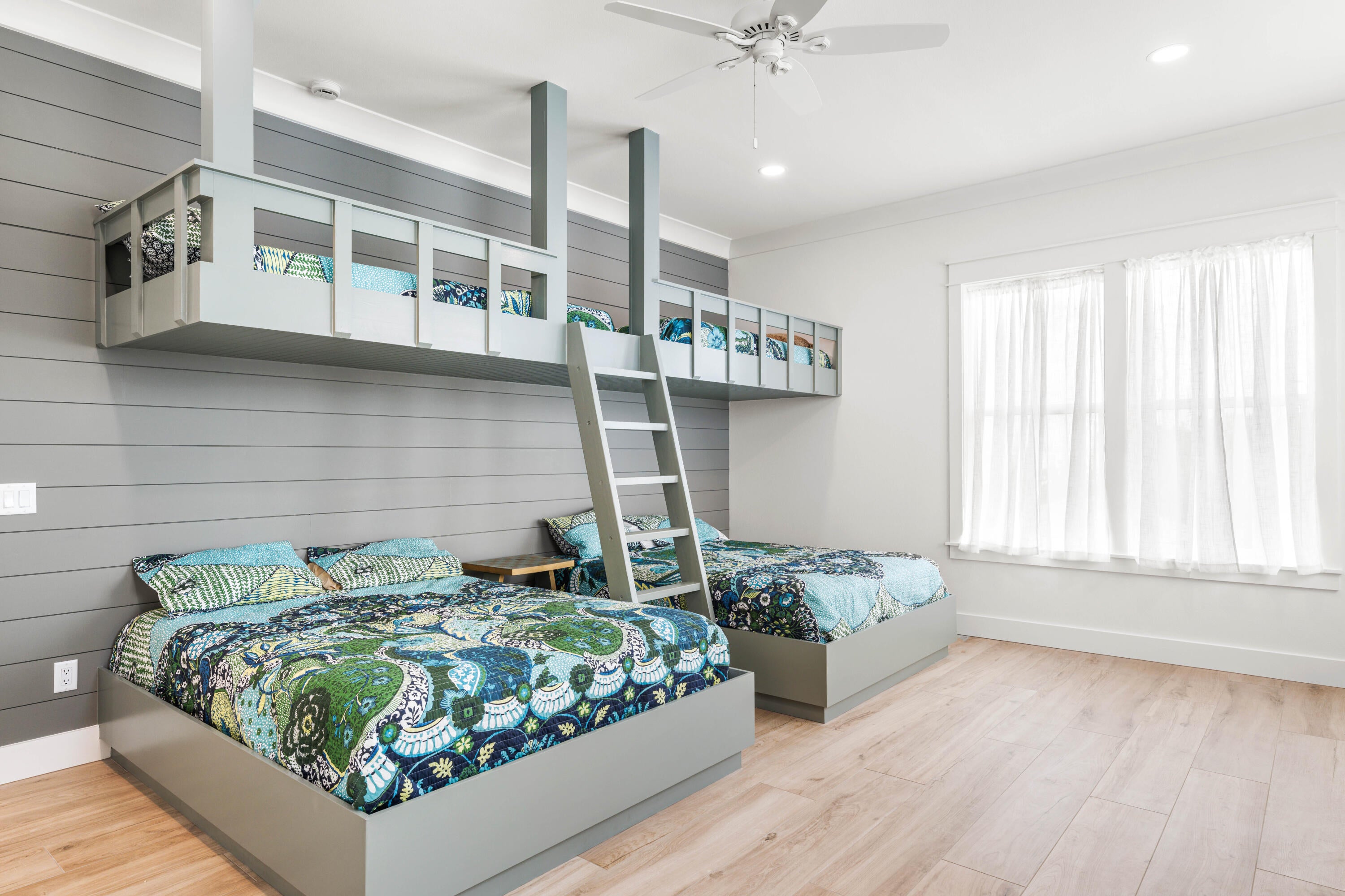 GULF PINES - Residential